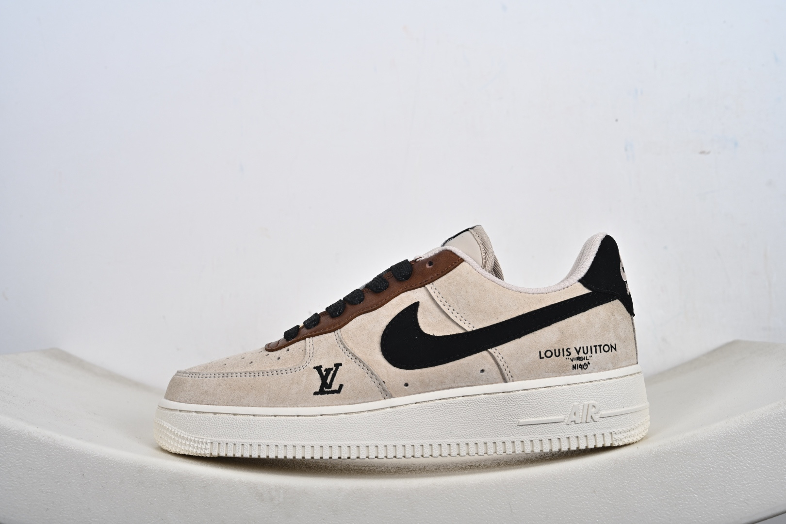 定制版 NIke Air Force 1 '07 Low “LV联名--奶茶焦糖” 空军一号低帮 运动鞋 FQ3546-100