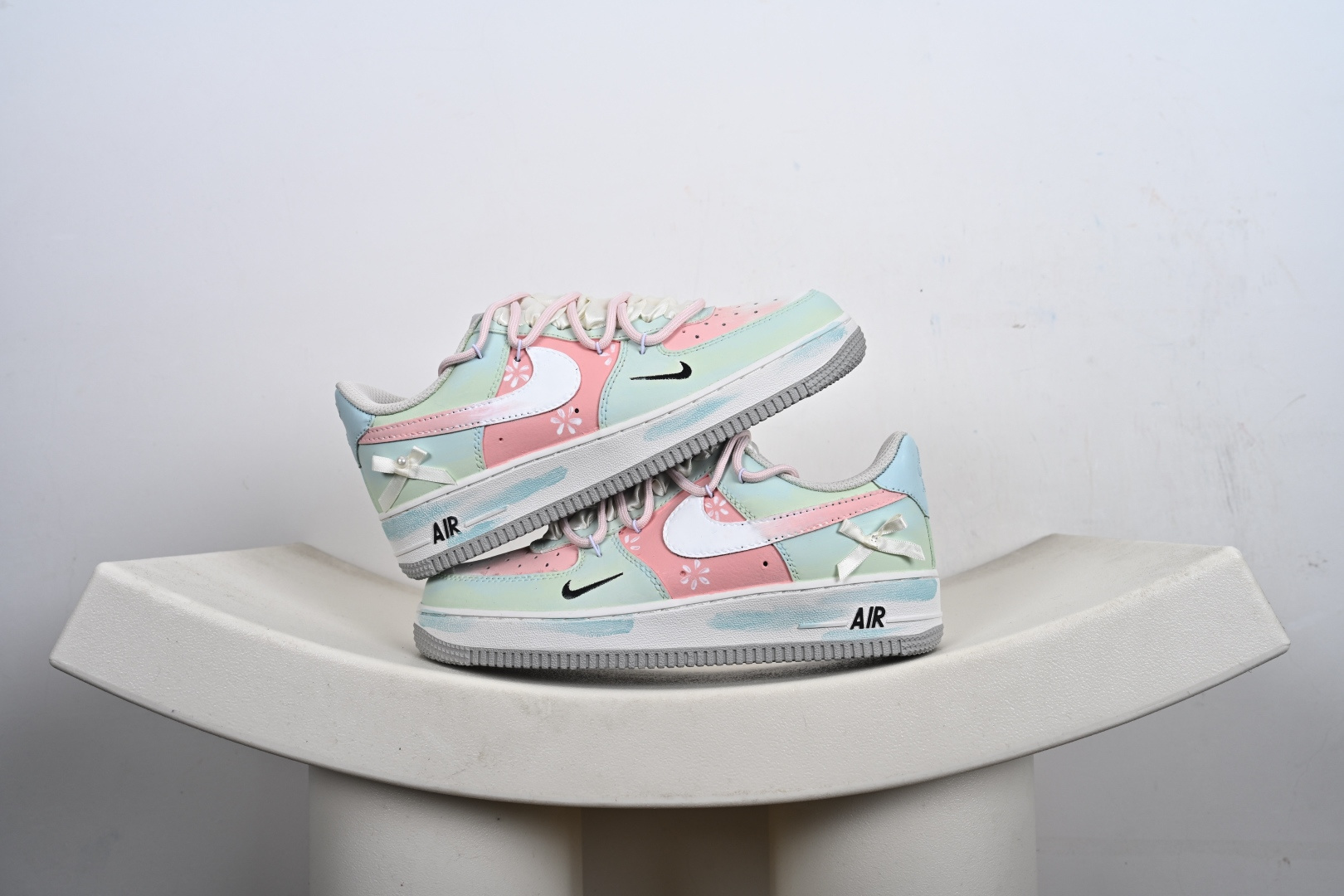 手绘涂鸦“粉樱薄荷”Nike Air Force 1 “Pink Cherry & Mint”空军一号定制板鞋 FB1839-818