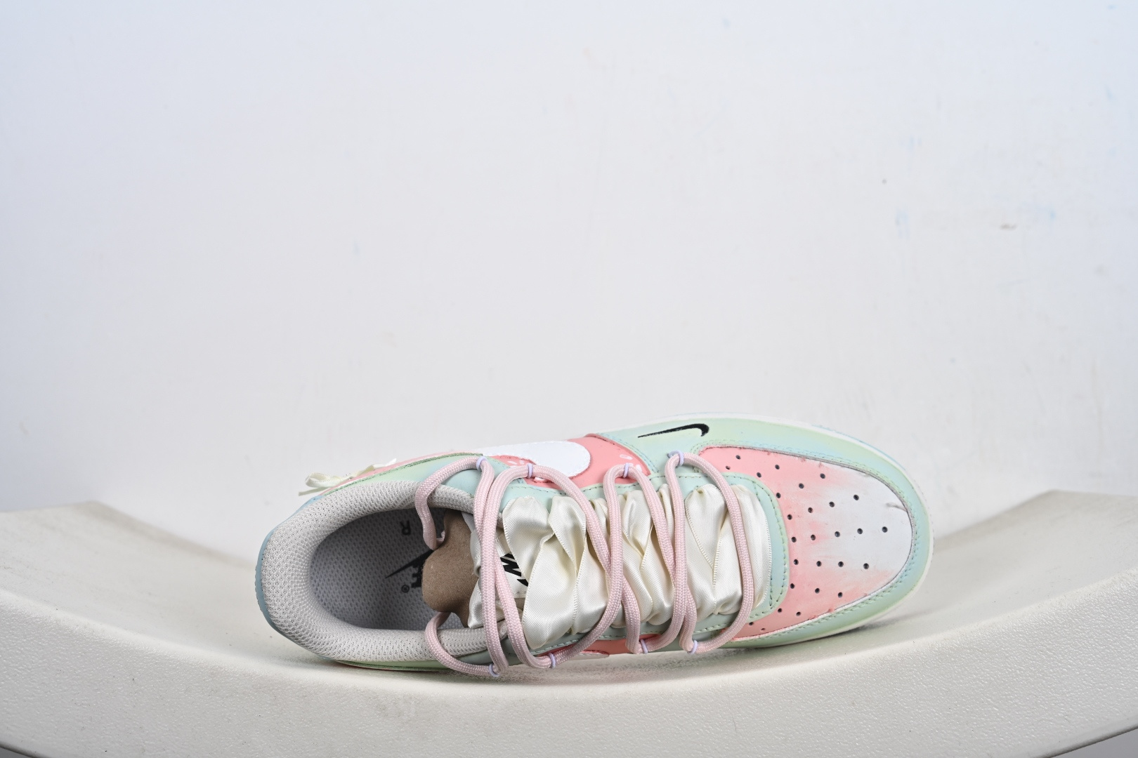 手绘涂鸦“粉樱薄荷”Nike Air Force 1 “Pink Cherry & Mint”空军一号定制板鞋 FB1839-818