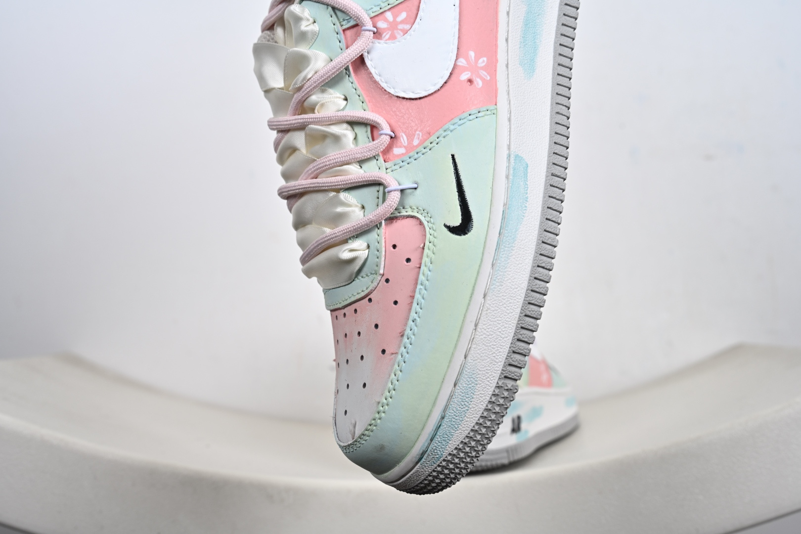 手绘涂鸦“粉樱薄荷”Nike Air Force 1 “Pink Cherry & Mint”空军一号定制板鞋 FB1839-818