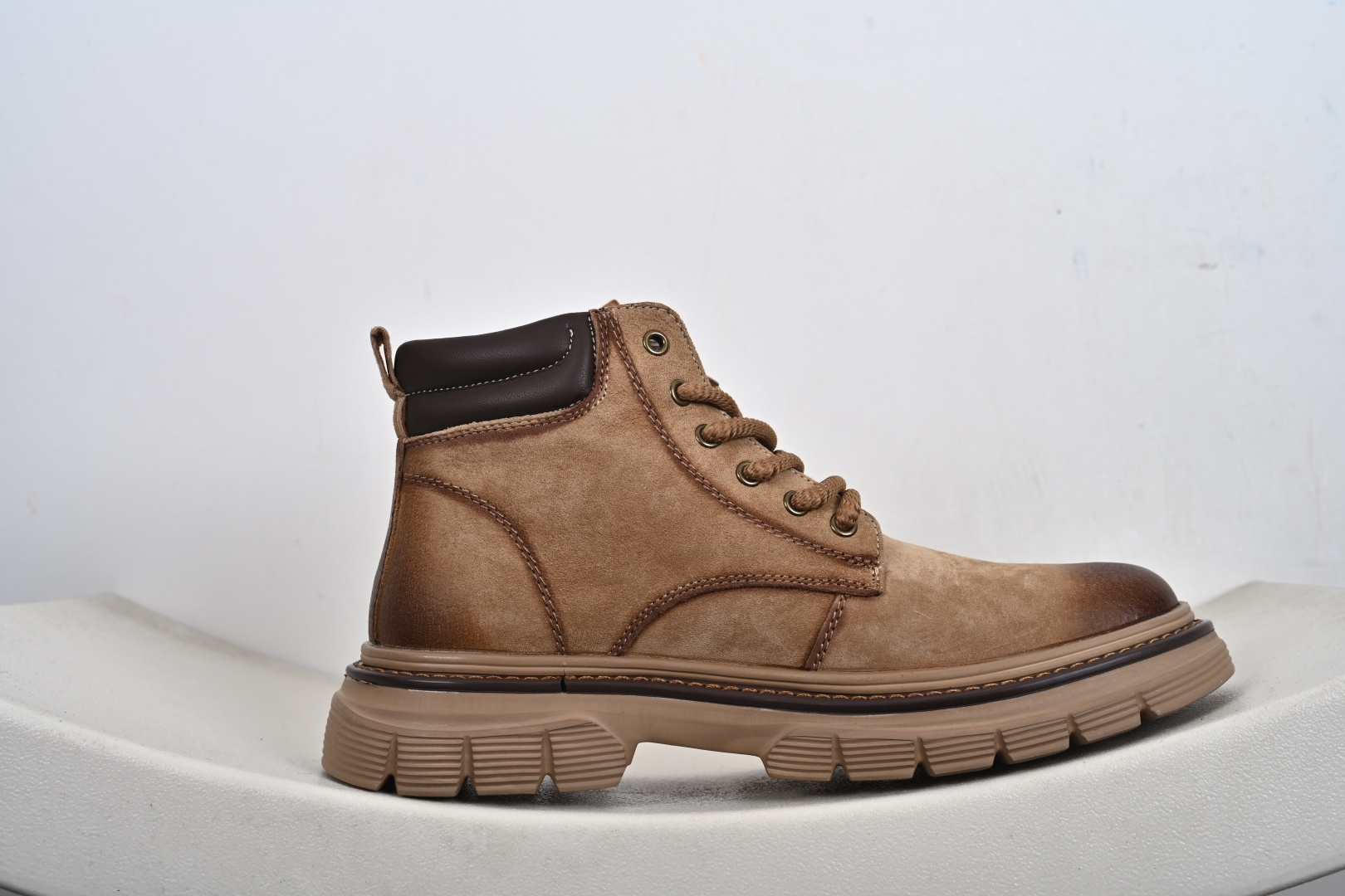 Timberland 添柏岚/天伯伦 秋冬新品 户外轻量加绒休闲大黄靴 TB10036M Timberland 添柏岚/天伯伦 秋冬新品 户外轻量加绒休闲大黄靴 TB10036M