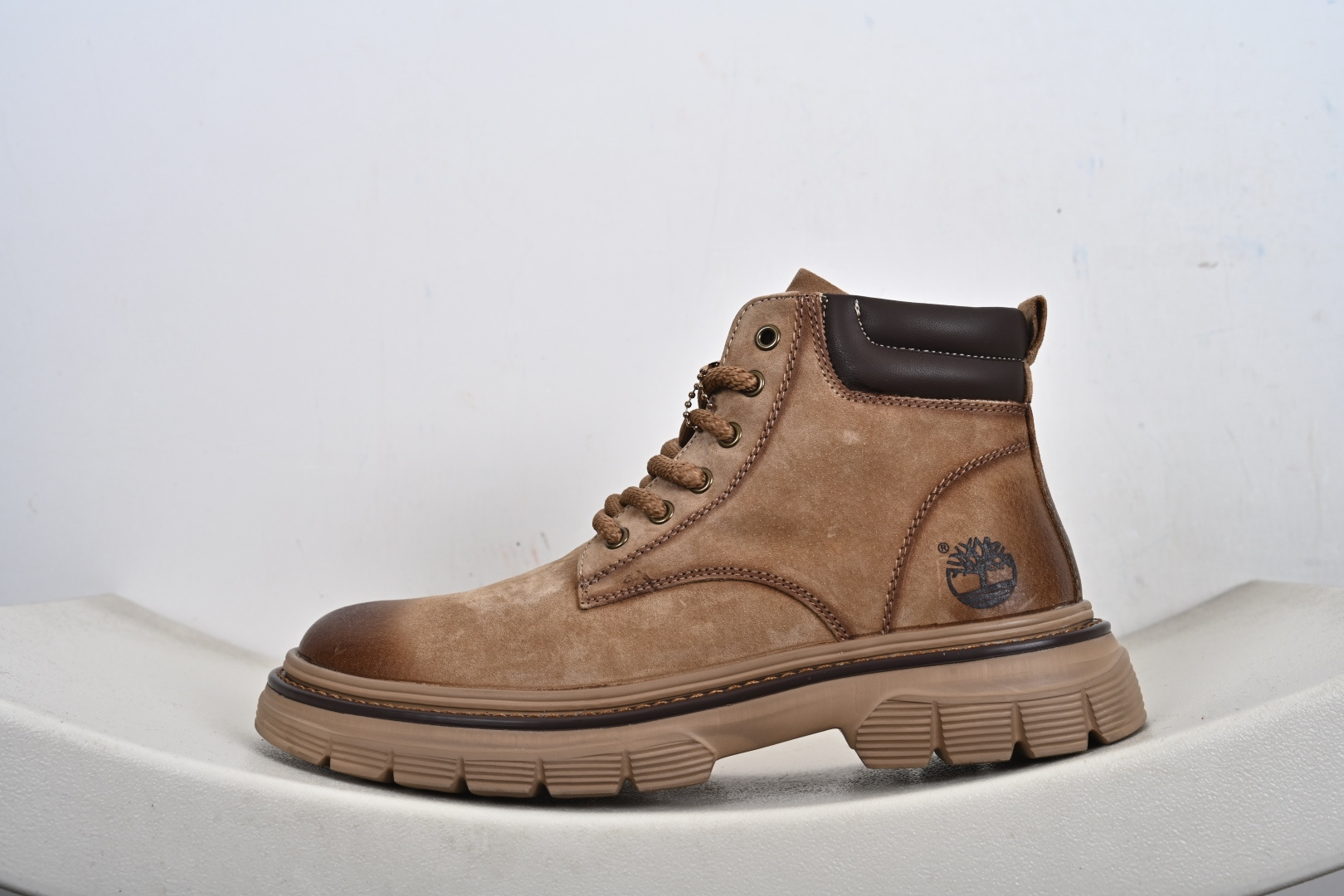 Timberland 添柏岚/天伯伦 秋冬新品 户外轻量加绒休闲大黄靴 TB10036M Timberland 添柏岚/天伯伦 秋冬新品 户外轻量加绒休闲大黄靴 TB10036M