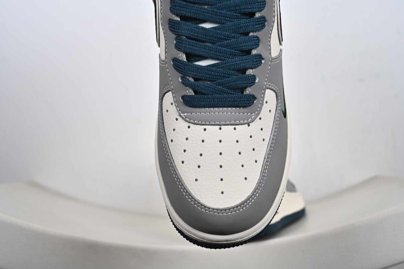 240 Nike Air Force 1 Low 07 x DIOR 灰白小勾 DD1982-313-Chinese UA Cheap High Quatity Brand Clothes Bags handbags Sneakers wholesale wholesaler seller from China Factory suppliers Fashion Clothing Shoes best Quality Beautiful Price 240 Nike Air Force 1 Low 07 x DIOR 灰白小勾 DD1982-313