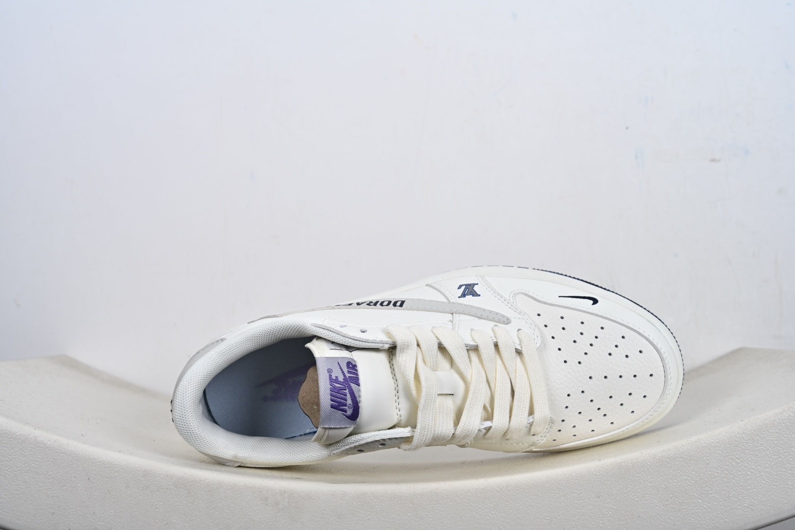 260 定制版 乔丹Fragment x Travis Scott xDior Air Jordan 1 Low 三方联名倒钩-Chinese UA Cheap High Quatity Brand Clothes Bags handbags Sneakers wholesale wholesaler seller from China Factory suppliers Fashion Clothing Shoes best Quality Beautiful Price 260 定制版 乔丹Fragment x Travis Scott xDior Air Jordan 1 Low 三方联名倒钩
