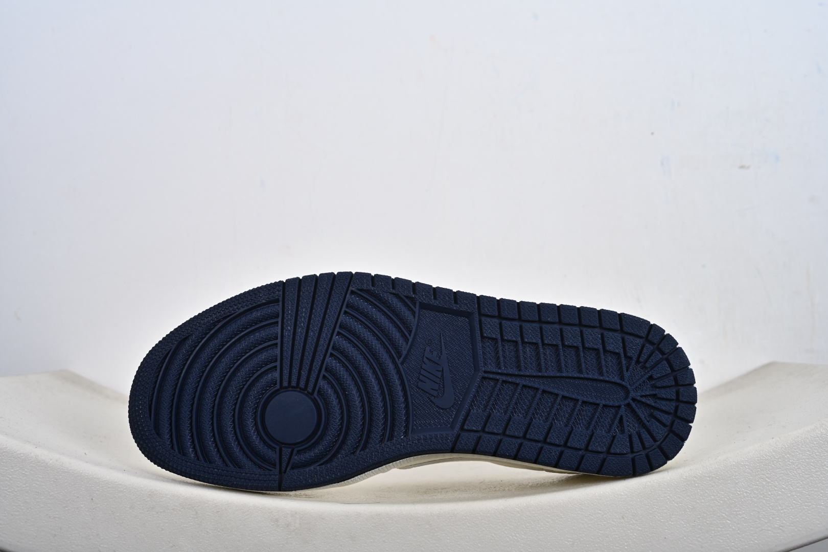 260 定制版 乔丹Fragment x Travis Scott xDior Air Jordan 1 Low 三方联名倒钩-Chinese UA Cheap High Quatity Brand Clothes Bags handbags Sneakers wholesale wholesaler seller from China Factory suppliers Fashion Clothing Shoes best Quality Beautiful Price 260 定制版 乔丹Fragment x Travis Scott xDior Air Jordan 1 Low 三方联名倒钩