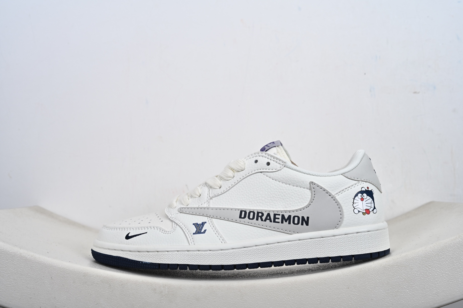 260 定制版 乔丹Fragment x Travis Scott xDior Air Jordan 1 Low 三方联名倒钩-Chinese UA Cheap High Quatity Brand Clothes Bags handbags Sneakers wholesale wholesaler seller from China Factory suppliers Fashion Clothing Shoes best Quality Beautiful Price 260 定制版 乔丹Fragment x Travis Scott xDior Air Jordan 1 Low 三方联名倒钩