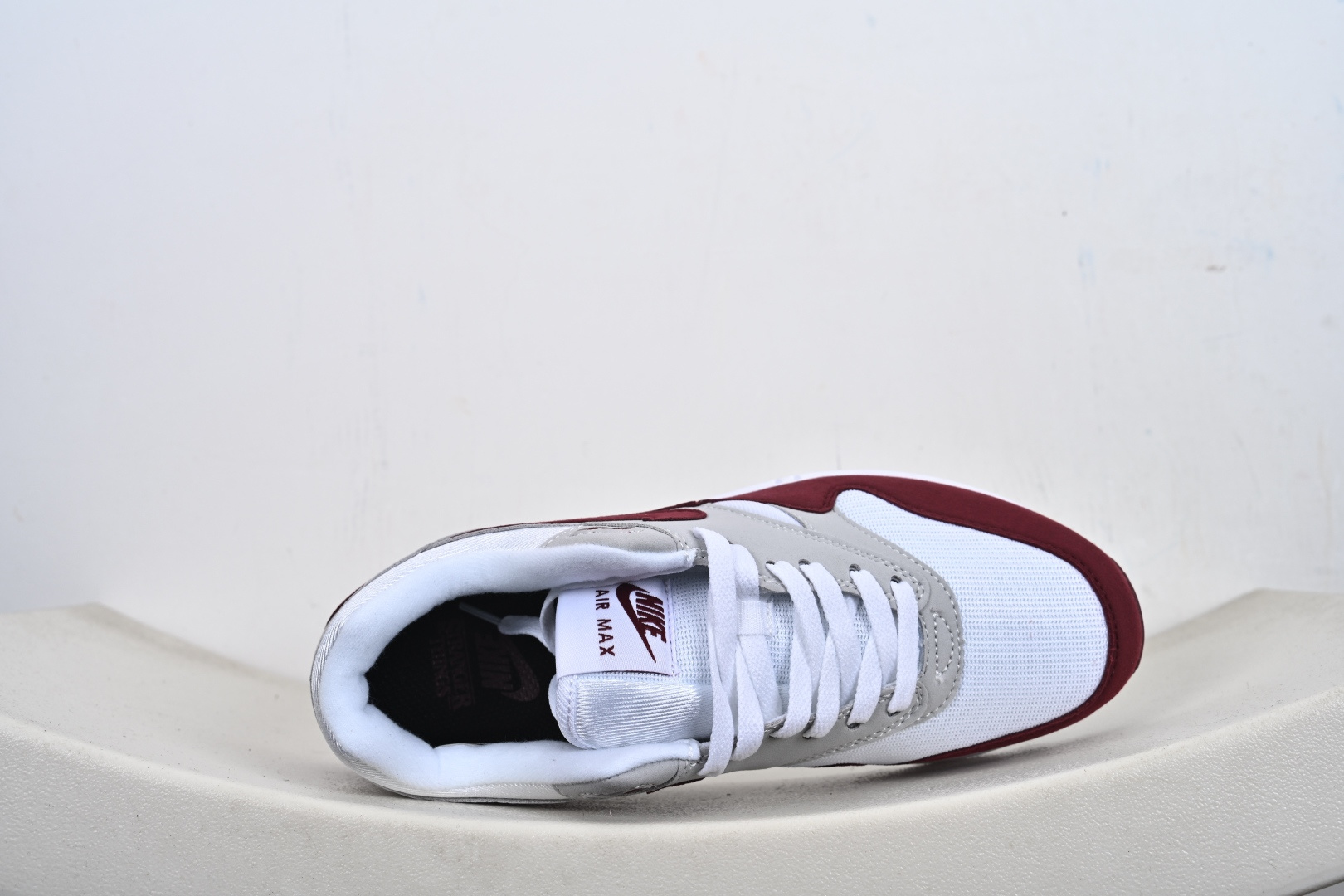 Nike Air Max 1 复刻酒红灰 纯原版本 复古休闲跑步鞋 IM3906-100 Nike Air Max 1 复刻酒红灰 纯原版本 复古休闲跑步鞋 IM3906-100