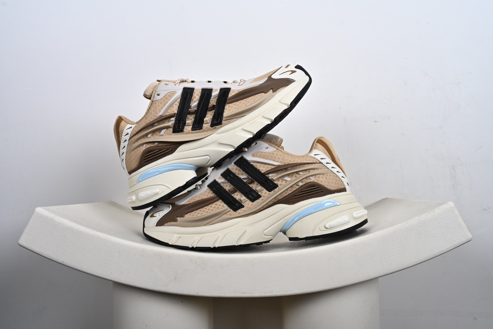 Adidas Originals Adistar Jellyfish JP9269 JP9264 JP9262 IG6936 JP9260 JP9268 JP9263 JP9261 JP9270 JP9272 JP9277 阿迪复古舒适防滑减震运动鞋 Adidas Originals Adistar Jellyfish JP9269 JP9264 JP9262 IG6936 JP9260 JP9268 JP9263 JP9261 JP9270 JP9272 JP9277 阿迪复古舒适防滑减震运动鞋