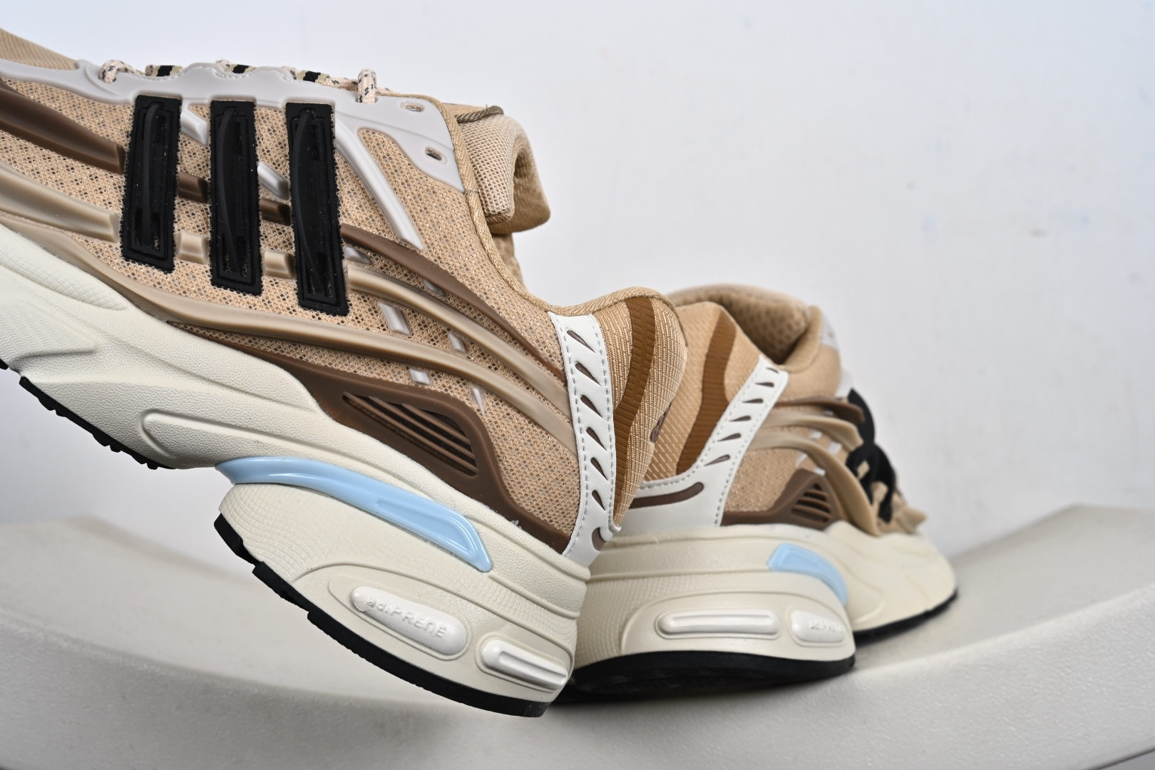 Adidas Originals Adistar Jellyfish JP9269 JP9264 JP9262 IG6936 JP9260 JP9268 JP9263 JP9261 JP9270 JP9272 JP9277 阿迪复古舒适防滑减震运动鞋 Adidas Originals Adistar Jellyfish JP9269 JP9264 JP9262 IG6936 JP9260 JP9268 JP9263 JP9261 JP9270 JP9272 JP9277 阿迪复古舒适防滑减震运动鞋