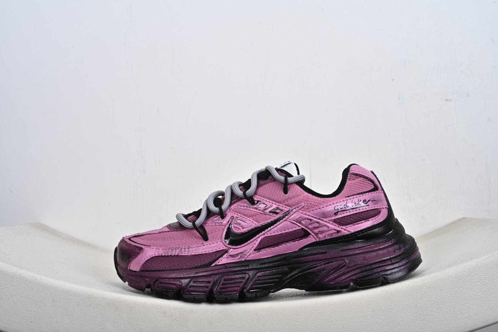 280 Nike INITIATOR RNR 复古做旧 解构绑带 舒适百搭防滑耐磨 低帮跑步鞋 394055-100-Chinese UA Cheap High Quatity Brand Clothes Bags handbags Sneakers wholesale wholesaler seller from China Factory suppliers Fashion Clothing Shoes best Quality Beautiful Price 280 Nike INITIATOR RNR 复古做旧 解构绑带 舒适百搭防滑耐磨 低帮跑步鞋 394055-100