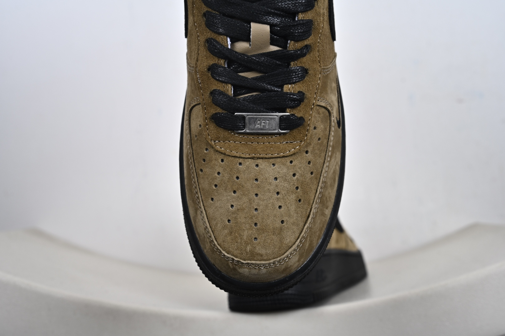 Nike Air Force 1 Low Supreme联名 DV5477-201 Nike Air Force 1 Low Supreme联名 DV5477-201