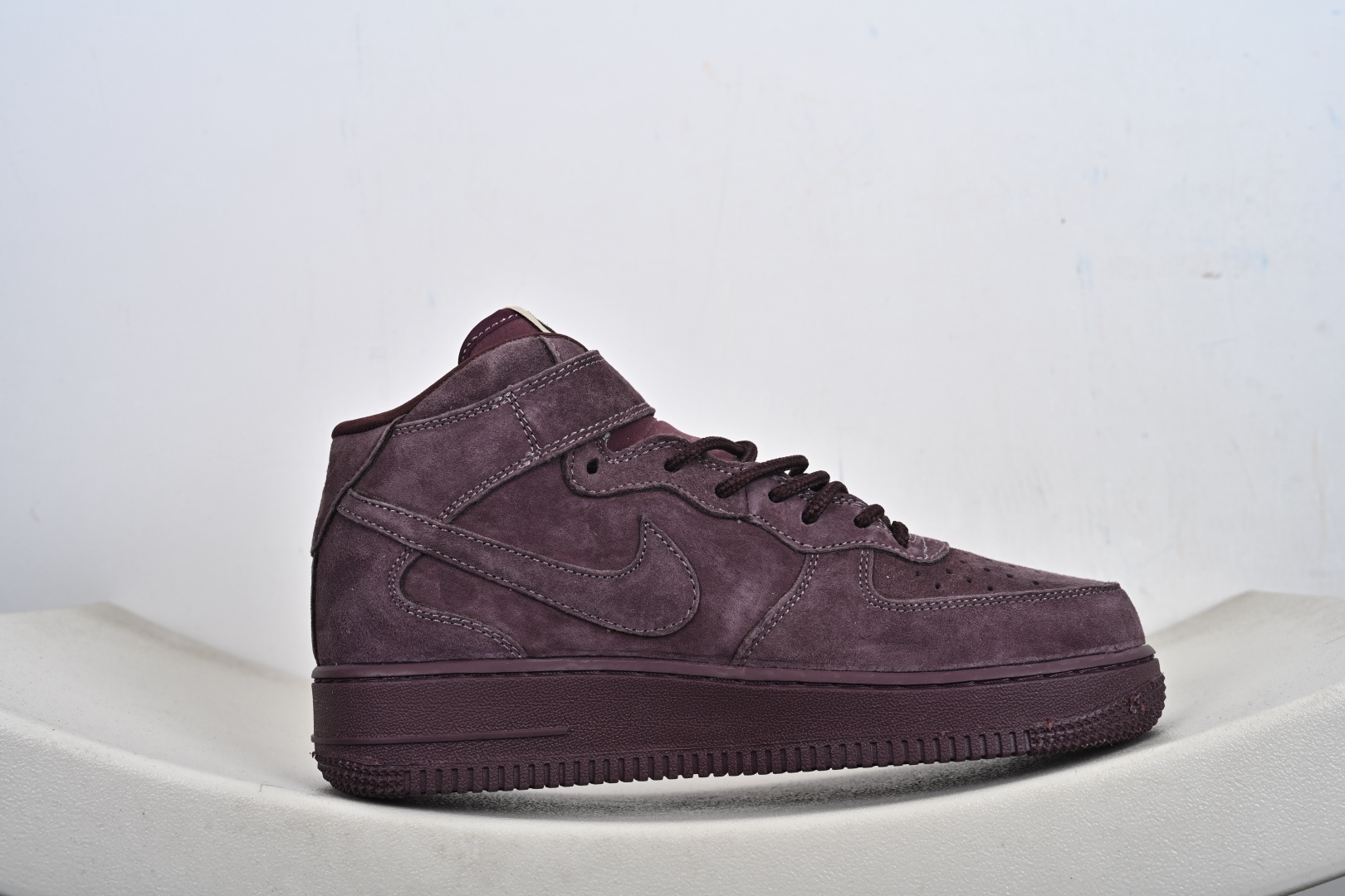 定制版 Supreme x Nk Air Force 1’07 Mid 定制配色 Supreme联名 空军一号经典中帮休闲百搭板鞋 DV0788-003 定制版 Supreme x Nk Air Force 1’07 Mid 定制配色 Supreme联名 空军一号经典中帮休闲百搭板鞋 DV0788-003