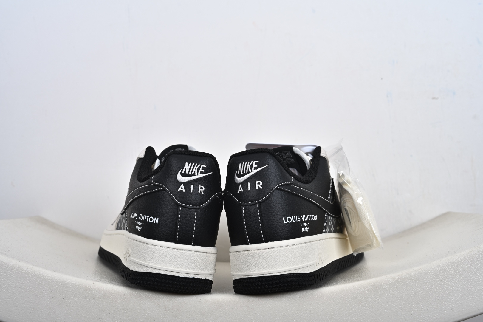 定制版 Nike Air Force 1 Low 07 LV联名 空军一号低帮板鞋 KD6699-F08 定制版 Nike Air Force 1 Low 07 LV联名 空军一号低帮板鞋 KD6699-F08