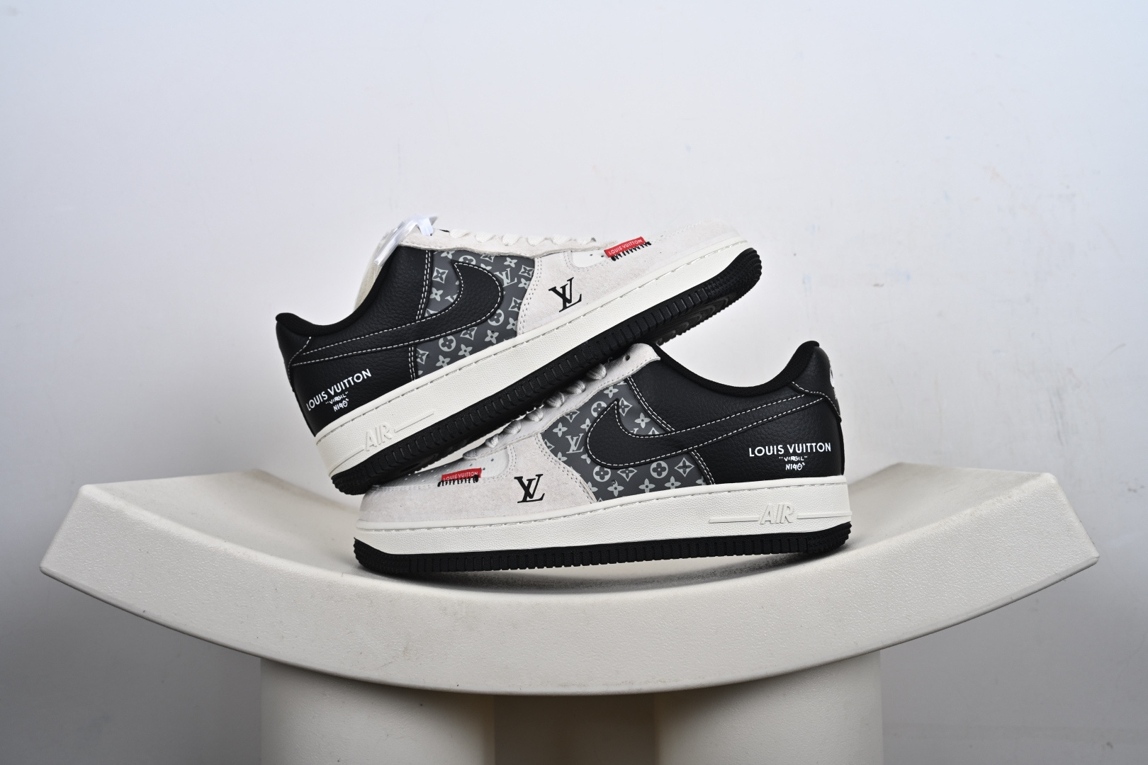 定制版 Nike Air Force 1 Low 07 LV联名 空军一号低帮板鞋 KD6699-F08 定制版 Nike Air Force 1 Low 07 LV联名 空军一号低帮板鞋 KD6699-F08