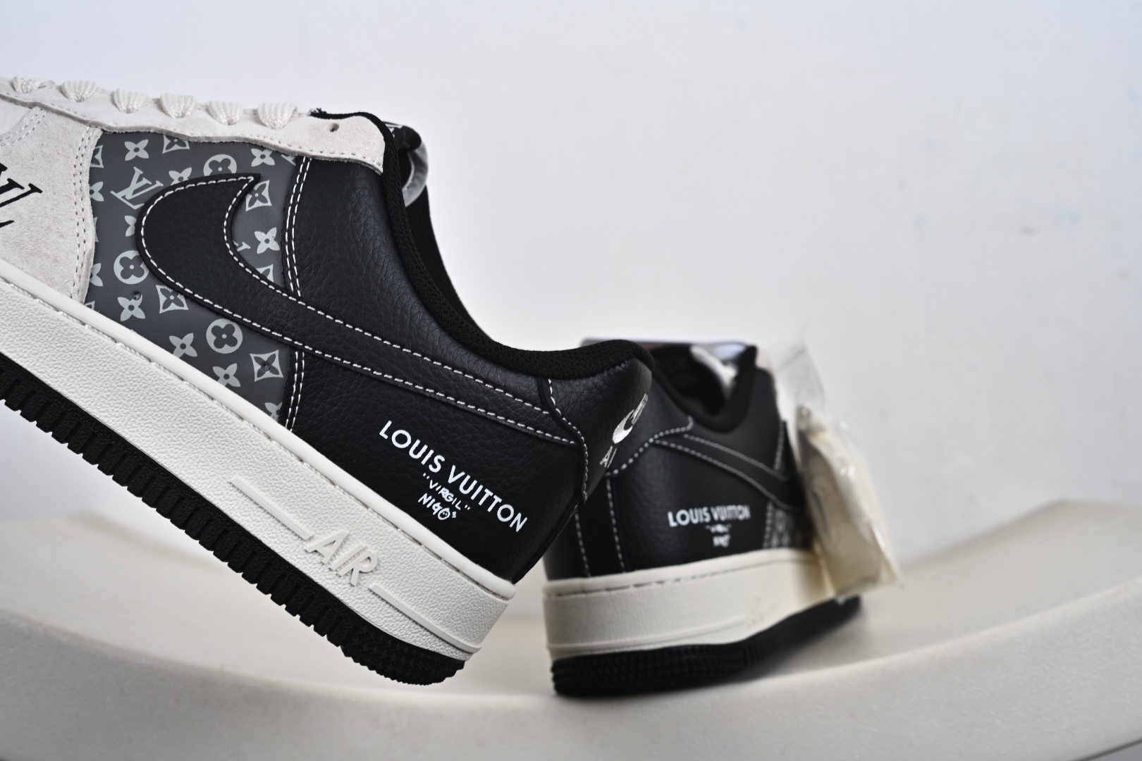 定制版 Nike Air Force 1 Low 07 LV联名 空军一号低帮板鞋 KD6699-F08 定制版 Nike Air Force 1 Low 07 LV联名 空军一号低帮板鞋 KD6699-F08