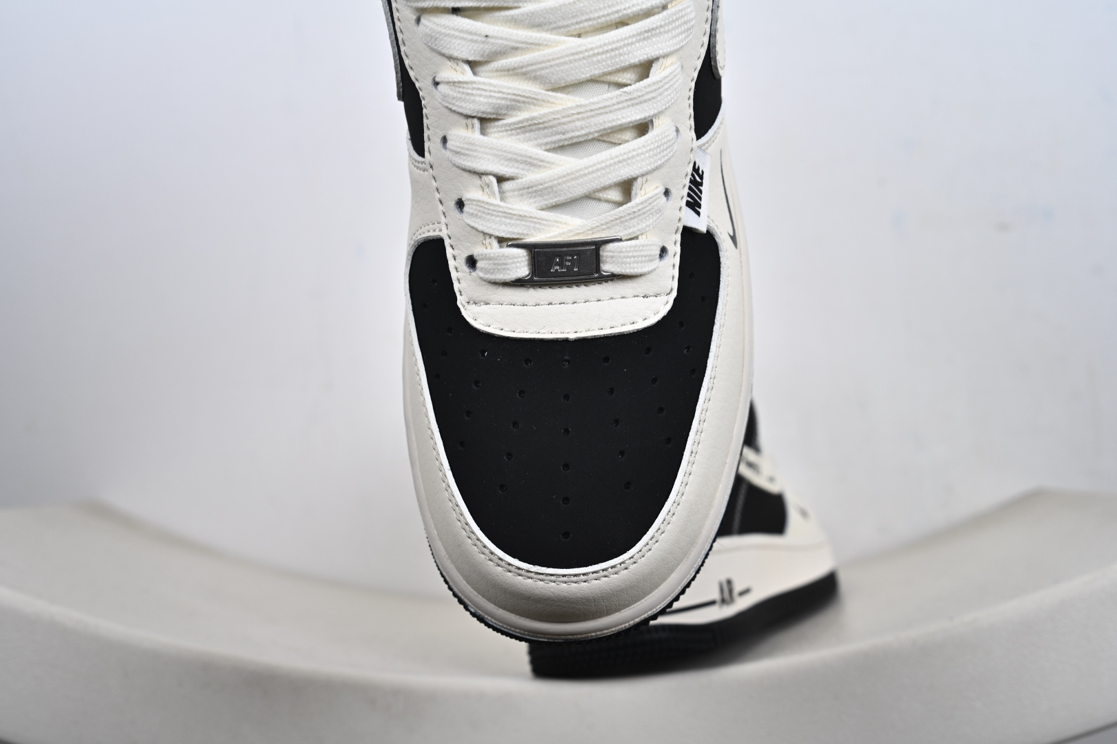 NIke Air Force 1 '07 Low 空军一号低帮 运动鞋 休闲鞋 XD9314-613 NIke Air Force 1 '07 Low 空军一号低帮 运动鞋 休闲鞋 XD9314-613