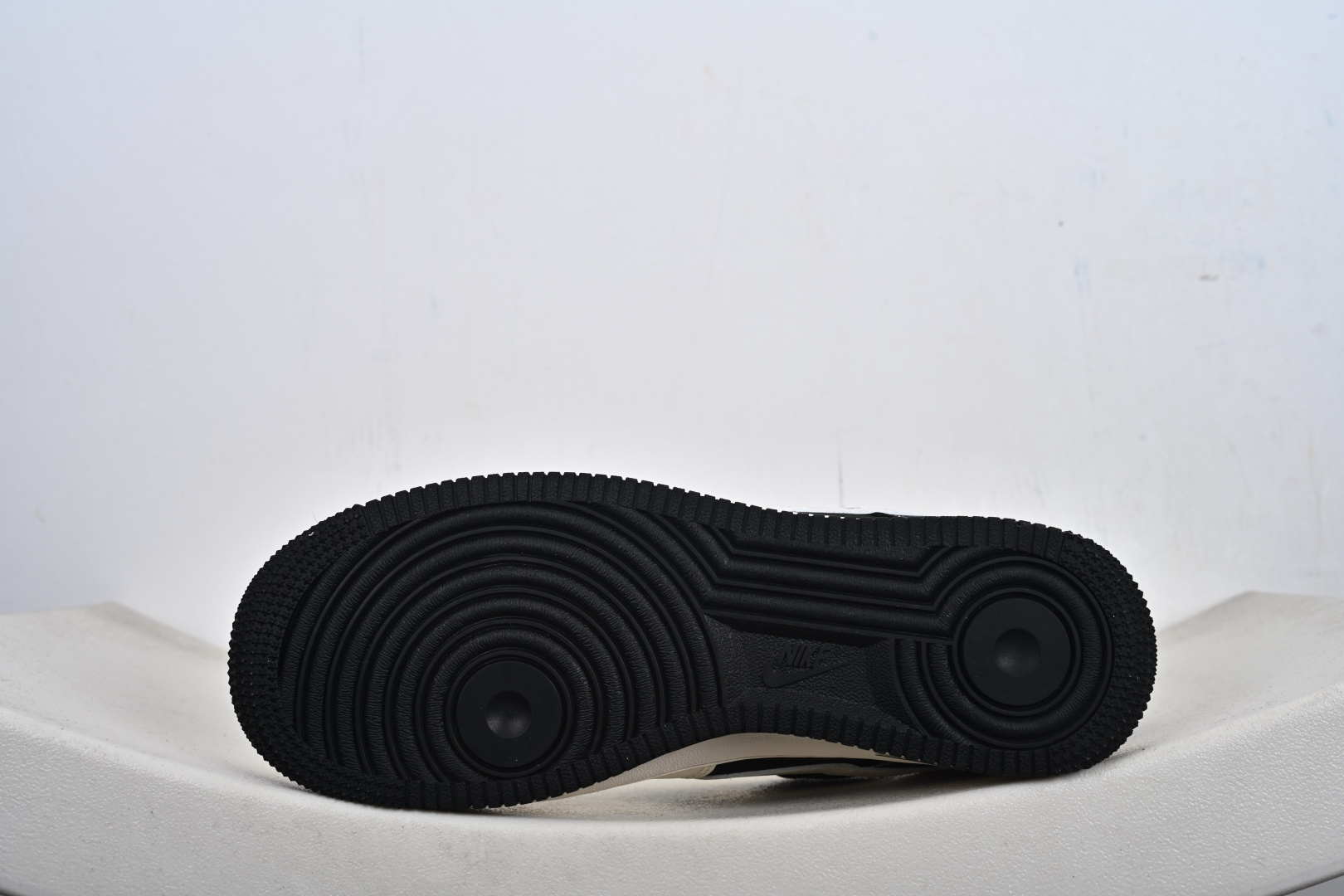 NIke Air Force 1 '07 Low 空军一号低帮 运动鞋 休闲鞋 XD9314-613 NIke Air Force 1 '07 Low 空军一号低帮 运动鞋 休闲鞋 XD9314-613