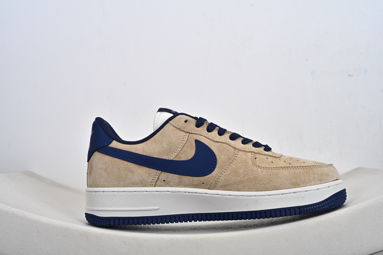 Nike Air Force 1 Low LV联名 FQ3545-300 Nike Air Force 1 Low LV联名 FQ3545-300