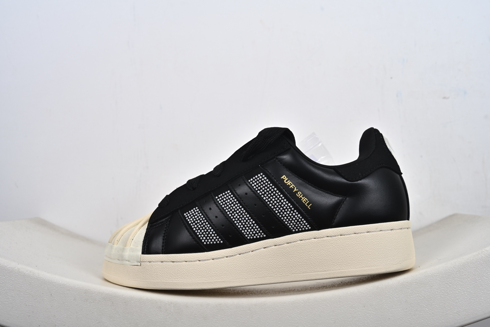Gali x Adidas Originals Superstar Puffy Shell 联名款 贝壳头厚底休闲板鞋 KJ6976-Top High Quatity Cheap Sneakers Fashion Clothing Clothes Bags handbags Shoes of all Brand wholesale With The best Quality And Beautiful Price from China Factory Chinese suppliers wholesaler seller Gali x Adidas Originals Superstar Puffy Shell 联名款 贝壳头厚底休闲板鞋 KJ6976
