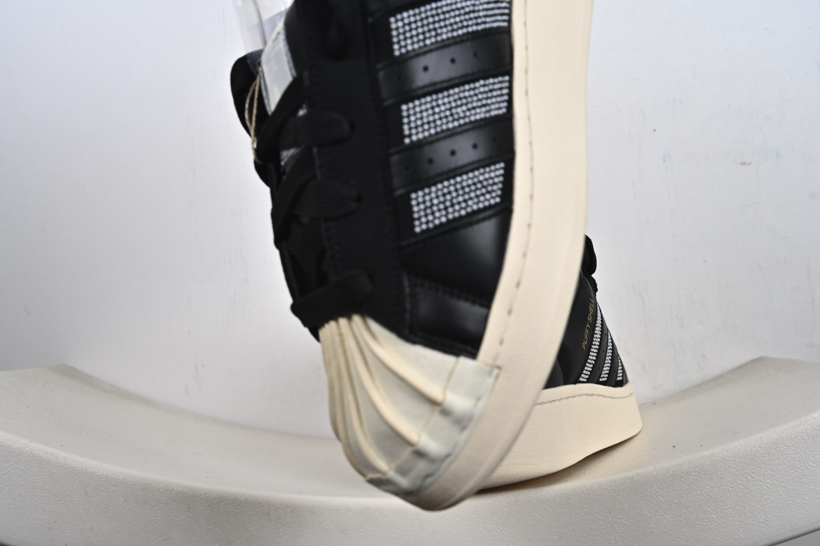 Gali x Adidas Originals Superstar Puffy Shell 联名款 贝壳头厚底休闲板鞋 KJ6976-Top High Quatity Cheap Sneakers Fashion Clothing Clothes Bags handbags Shoes of all Brand wholesale With The best Quality And Beautiful Price from China Factory Chinese suppliers wholesaler seller Gali x Adidas Originals Superstar Puffy Shell 联名款 贝壳头厚底休闲板鞋 KJ6976