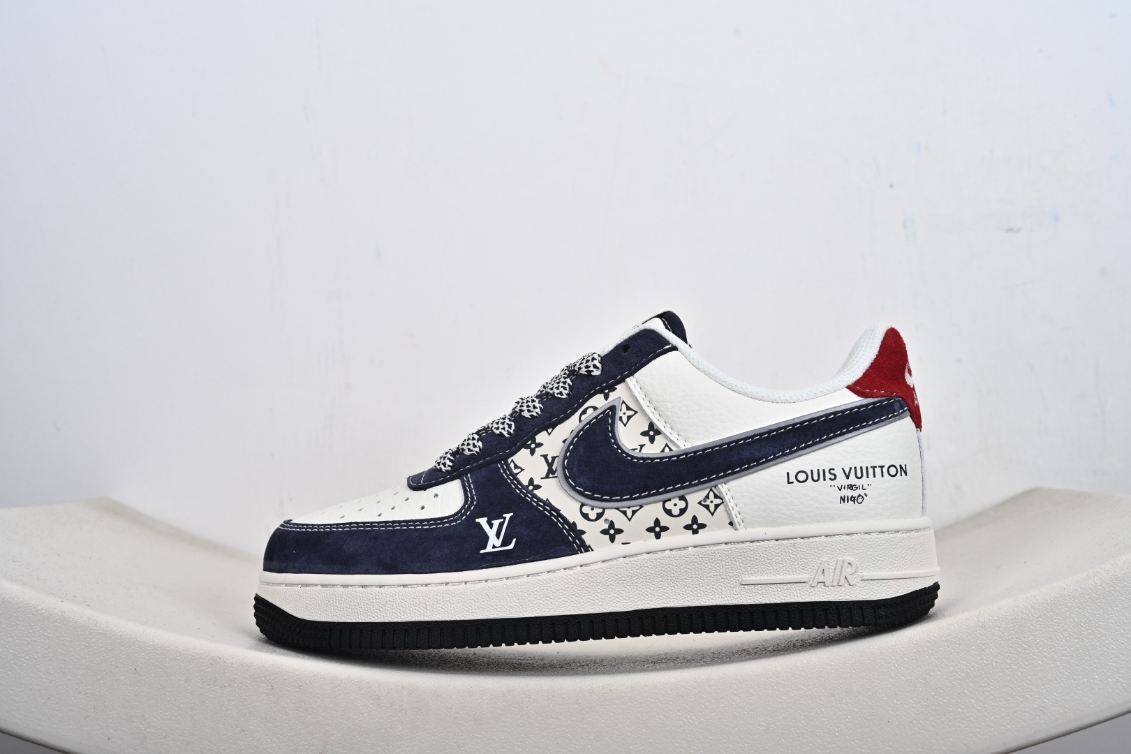 定制版 Nike Air Force 1'07 Low LV联名 空军一号低帮休闲板鞋 KD6699-F07 定制版 Nike Air Force 1'07 Low LV联名 空军一号低帮休闲板鞋 KD6699-F07