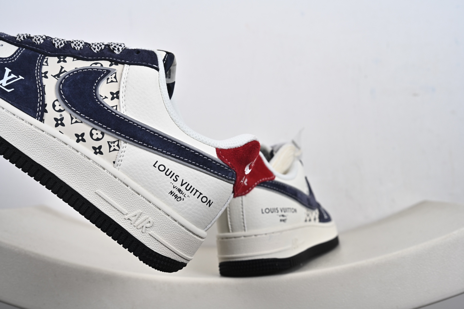 定制版 Nike Air Force 1'07 Low LV联名 空军一号低帮休闲板鞋 KD6699-F07 定制版 Nike Air Force 1'07 Low LV联名 空军一号低帮休闲板鞋 KD6699-F07