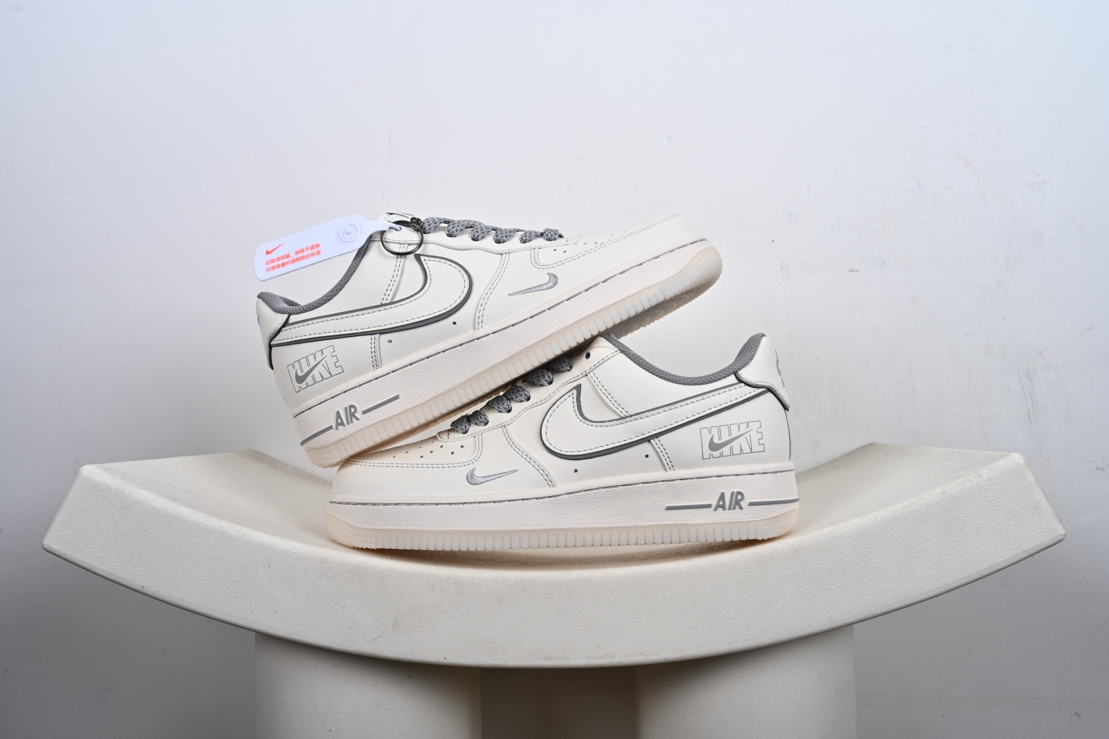 Nike Air Force 1 ’07 Low 空军一号低帮休闲运动板鞋 SM6668-133 Nike Air Force 1 ’07 Low 空军一号低帮休闲运动板鞋 SM6668-133