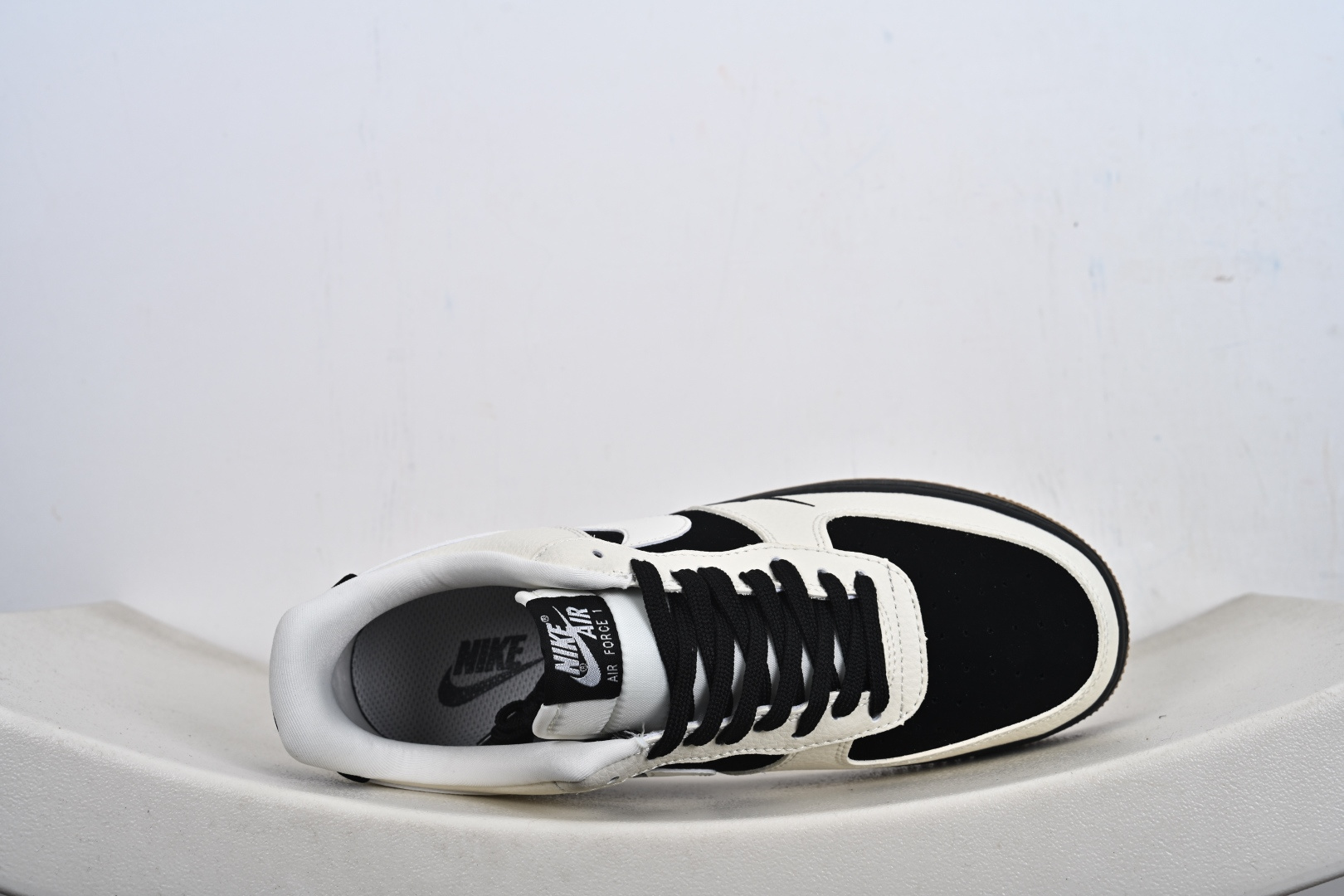 Nike Air Force 1 '07 Low “斯图西联名——双拼米黑棕”空军一号 高端定制 低帮 运动鞋 休闲鞋 LD1999-006 Nike Air Force 1 '07 Low “斯图西联名——双拼米黑棕”空军一号 高端定制 低帮 运动鞋 休闲鞋 LD1999-006