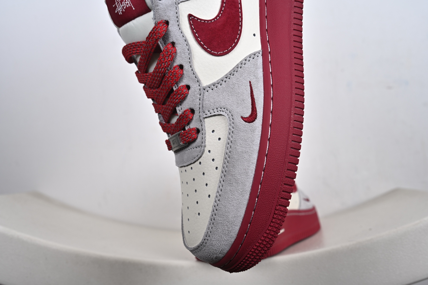 Nike Air Force 1 Low 斯图西联名 JP8028-076 Nike Air Force 1 Low 斯图西联名 JP8028-076
