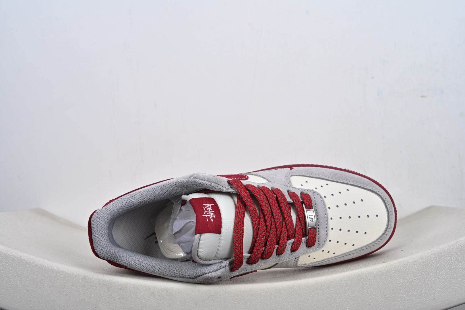 Nike Air Force 1 Low 斯图西联名 JP8028-076 Nike Air Force 1 Low 斯图西联名 JP8028-076