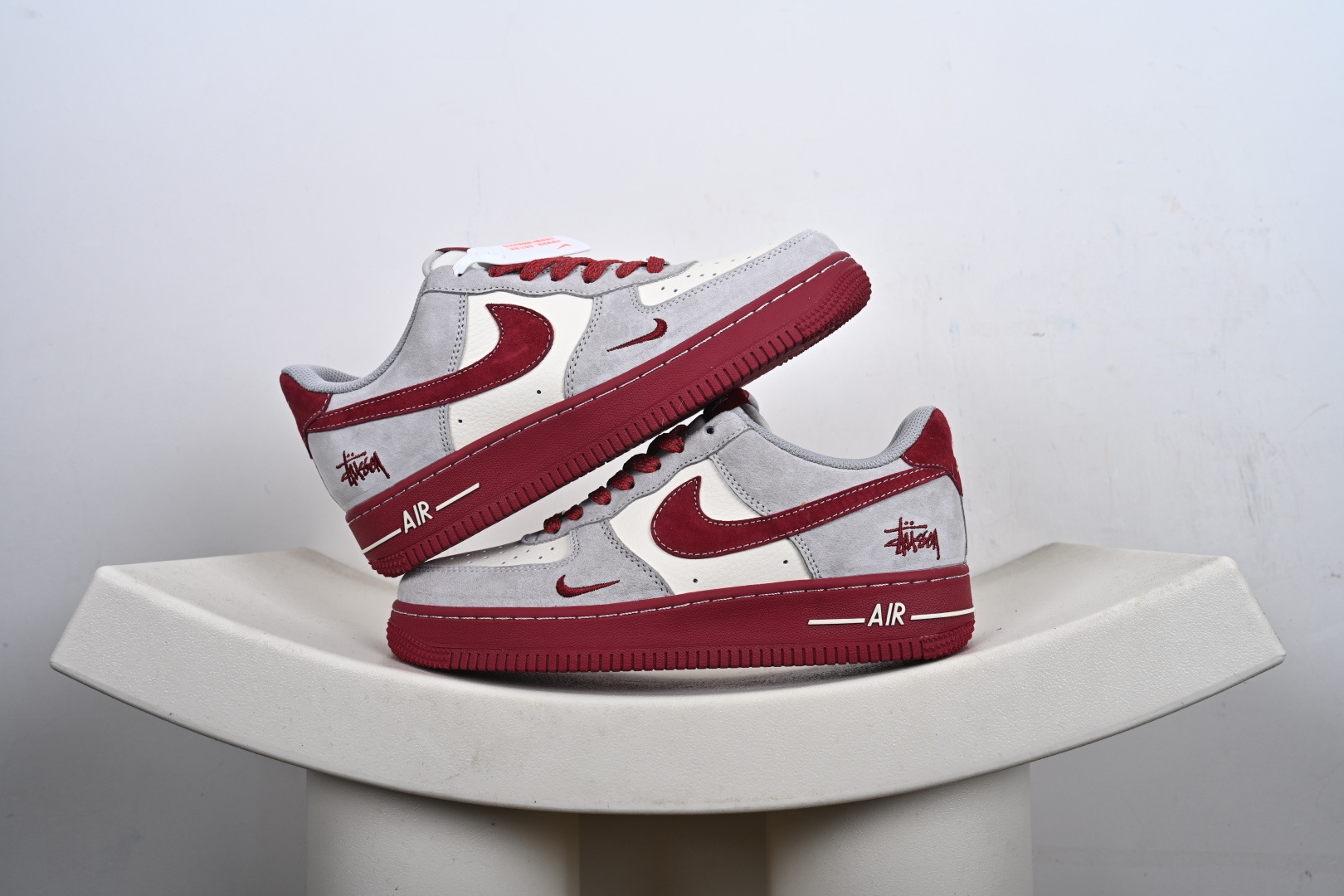 Nike Air Force 1 Low 斯图西联名 JP8028-076 Nike Air Force 1 Low 斯图西联名 JP8028-076