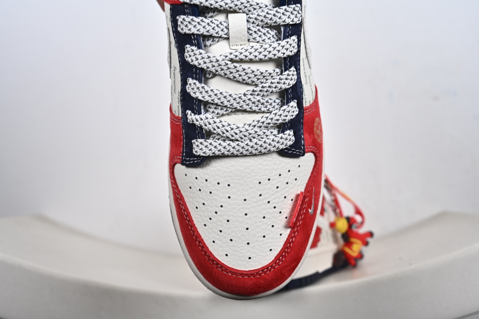 Nike SB Dunk Low Supreme联名 马年限定 周年高端定制 低帮休闲板鞋 FC7688-209