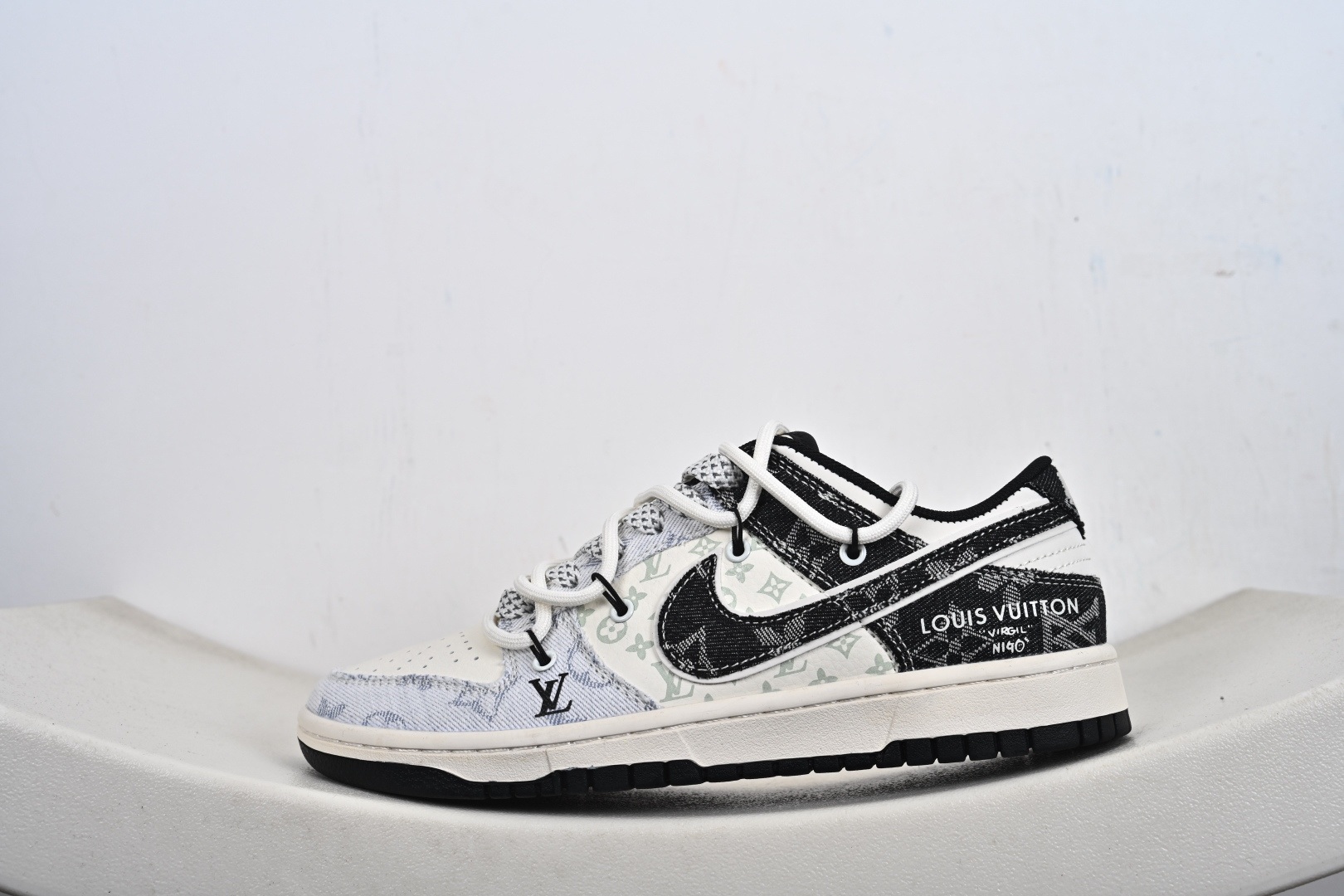 定制版 NK Dunk Low“L联名——荔纹勾抽绳” 周年高端定制 低帮休闲板鞋 CX5050-Y43 定制版 NK Dunk Low“L联名——荔纹勾抽绳” 周年高端定制 低帮休闲板鞋 CX5050-Y43