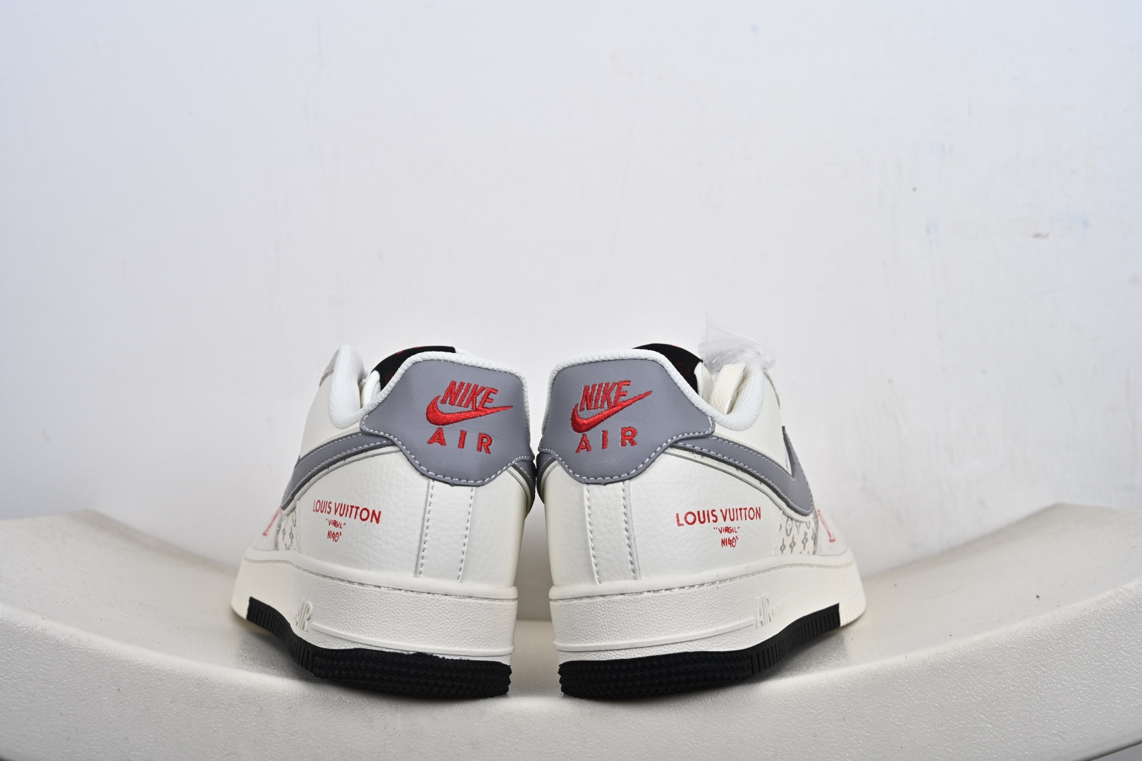 奢潮融合 经典加冕|Nike Air Force 1 Low x Louis Vuitton联名款 当街头传奇Air Force 1 Low邂逅顶奢Louis Vuitton KD6699-F06 奢潮融合 经典加冕|Nike Air Force 1 Low x Louis Vuitton联名款 当街头传奇Air Force 1 Low邂逅顶奢Louis Vuitton KD6699-F06