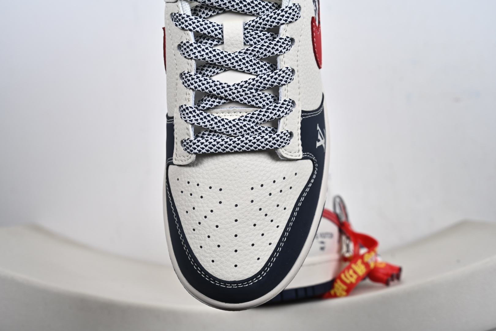 Nike Air Jordan 1 Low 马年限定 定制AJ联名-高端定制 低帮复古文化板鞋 JJ3508-563 Nike Air Jordan 1 Low 马年限定 定制AJ联名-高端定制 低帮复古文化板鞋 JJ3508-563