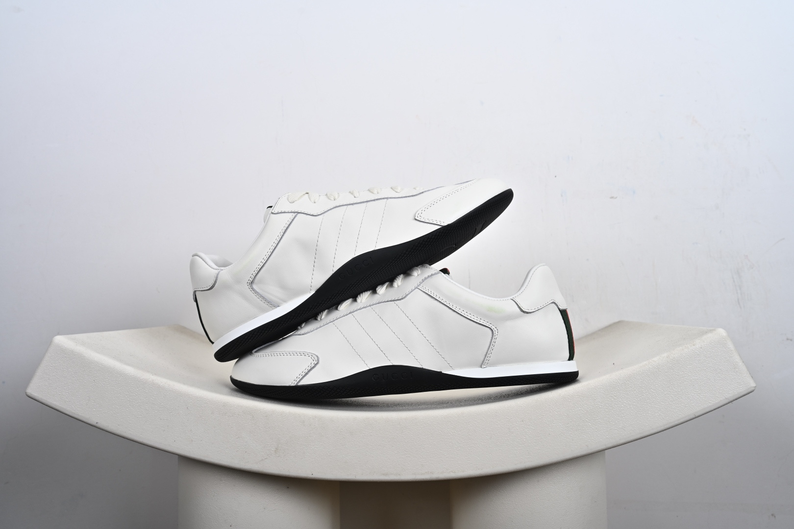 GUCCI古驰 Shift系带圆头休闲皮鞋-Top High Quatity Cheap Sneakers Fashion Clothing Clothes Bags handbags Shoes of all Brand wholesale With The best Quality And Beautiful Price from China Factory Chinese suppliers wholesaler seller GUCCI古驰 Shift系带圆头休闲皮鞋