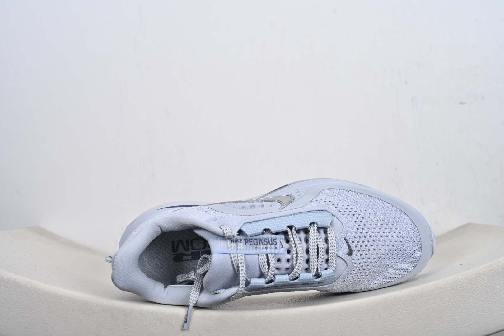 NIKE PEGASUS PREMIUM 耐克 新气款垫缓震休跑闲步鞋 HQ2593-006-Top High Quatity Cheap Sneakers Fashion Clothing Clothes Bags handbags Shoes of all Brand wholesale With The best Quality And Beautiful Price from China Factory Chinese suppliers wholesaler seller NIKE PEGASUS PREMIUM 耐克 新气款垫缓震休跑闲步鞋 HQ2593-006