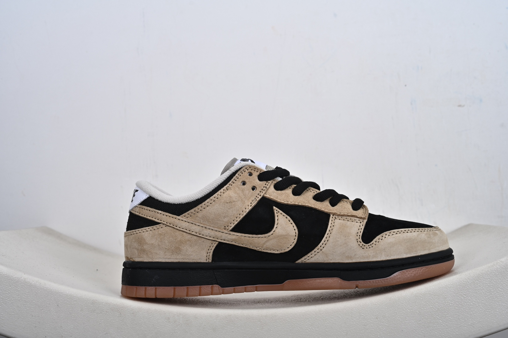 Nike SB Dunk Low“灰黑生胶” 低帮休闲板鞋 HJ0367-200