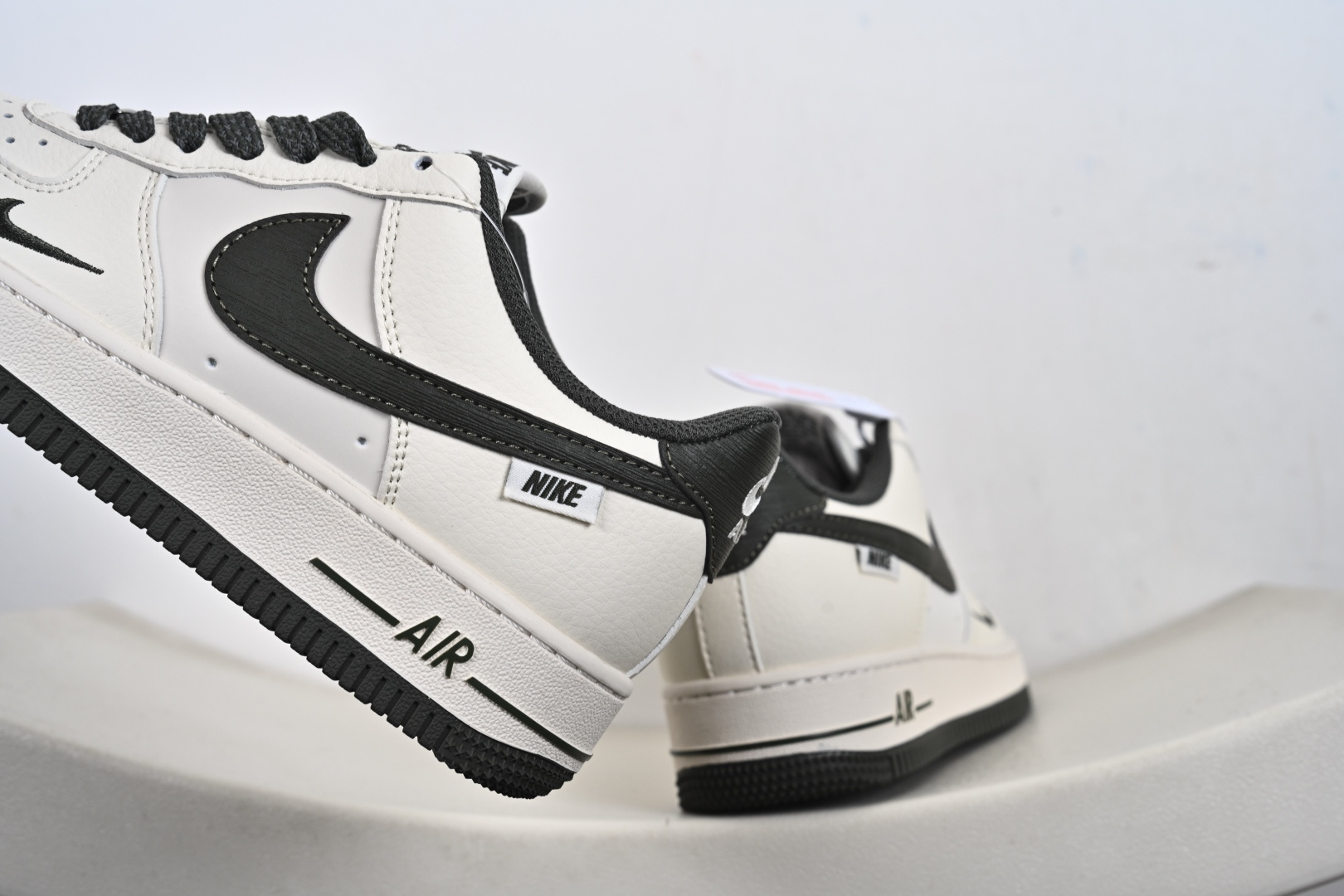 NIke Air Force 1 '07 Low 空军一号低帮 运动鞋 休闲鞋 SM6668-125
