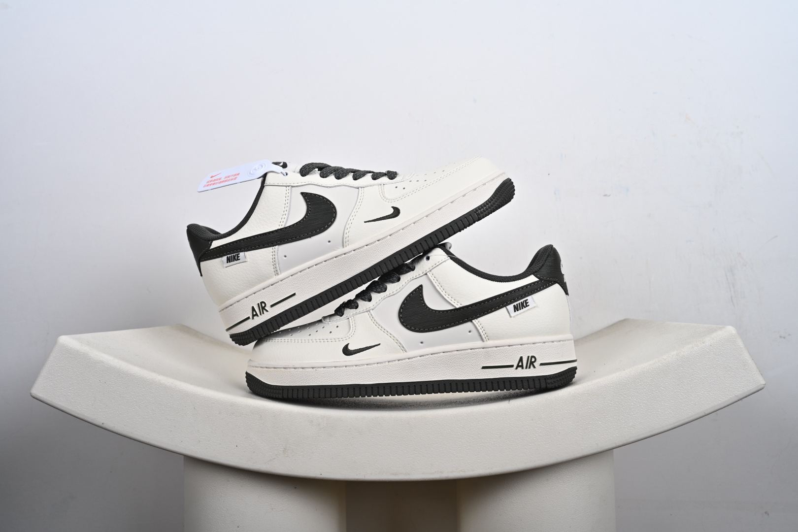 NIke Air Force 1 ’07 Low 空军一号低帮 运动鞋 休闲鞋 SM6668-125