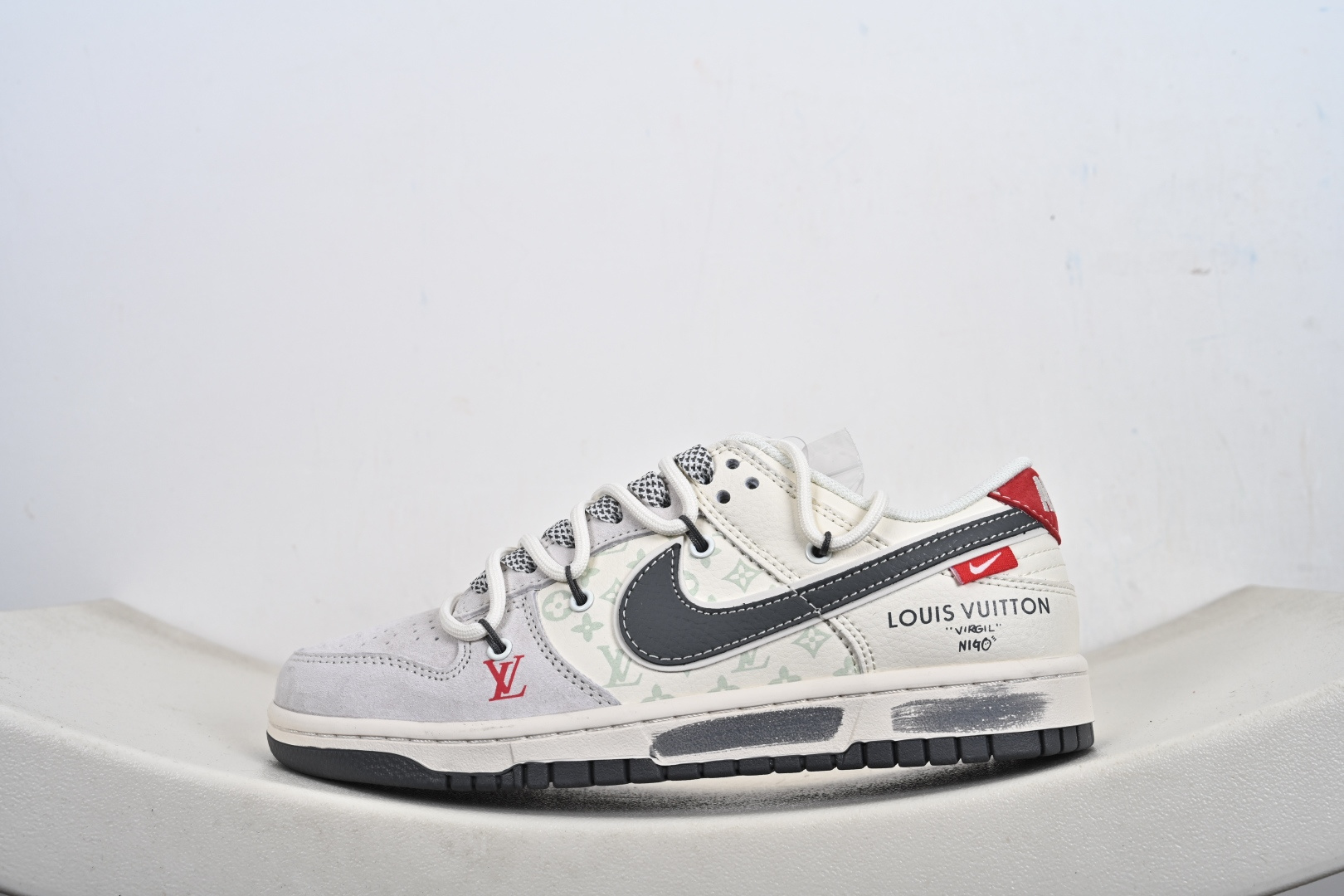 Nk SB Dunk Low 周年端高定制 低休帮闲板鞋 CX5050-Y51-Top High Quatity Cheap Sneakers Fashion Clothing Clothes Bags handbags Shoes of all Brand wholesale With The best Quality And Beautiful Price from China Factory Chinese suppliers wholesaler seller Nk SB Dunk Low 周年端高定制 低休帮闲板鞋 CX5050-Y51