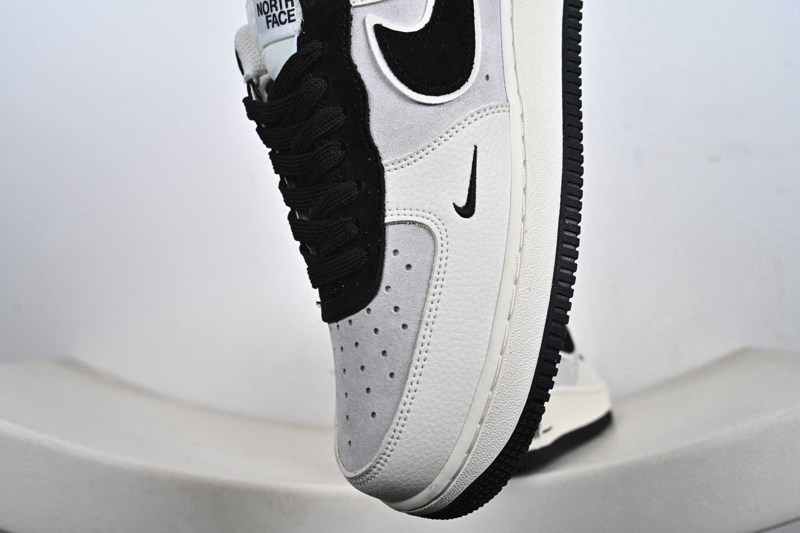NIKE AIR FORCE 1‘07 联名款 XL1982-332-Top High Quatity Cheap Sneakers Fashion Clothing Clothes Bags handbags Shoes of all Brand wholesale With The best Quality And Beautiful Price from China Factory Chinese suppliers wholesaler seller NIKE AIR FORCE 1‘07 联名款 XL1982-332
