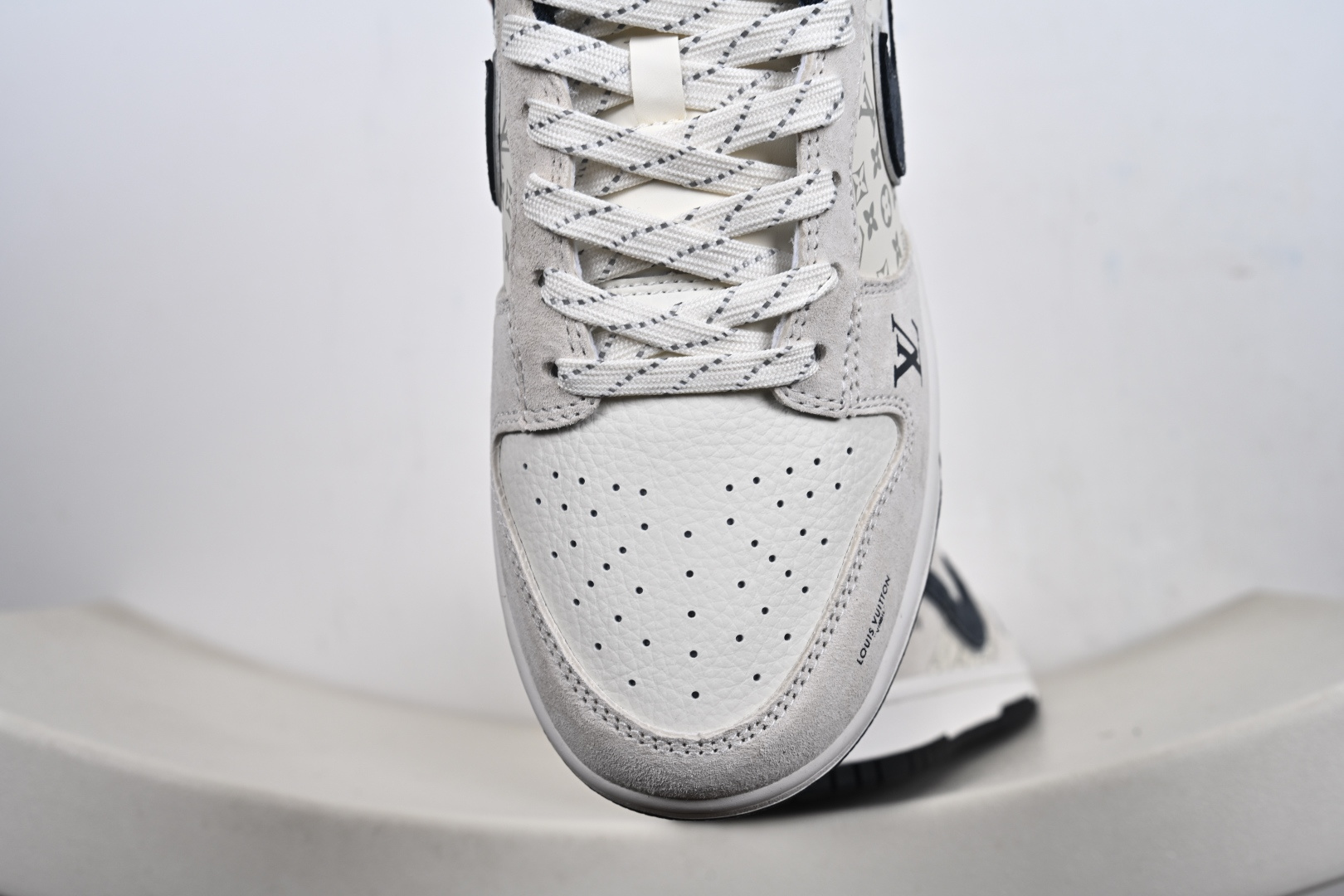 NK Dunk Low Retro ‘DIY高端定制’耐克 低帮休闲运动板鞋 KG6699-F03-Top High Quatity Cheap Sneakers Fashion Clothing Clothes Bags handbags Shoes of all Brand wholesale With The best Quality And Beautiful Price from China Factory Chinese suppliers wholesaler seller NK Dunk Low Retro ‘DIY高端定制’耐克 低帮休闲运动板鞋 KG6699-F03