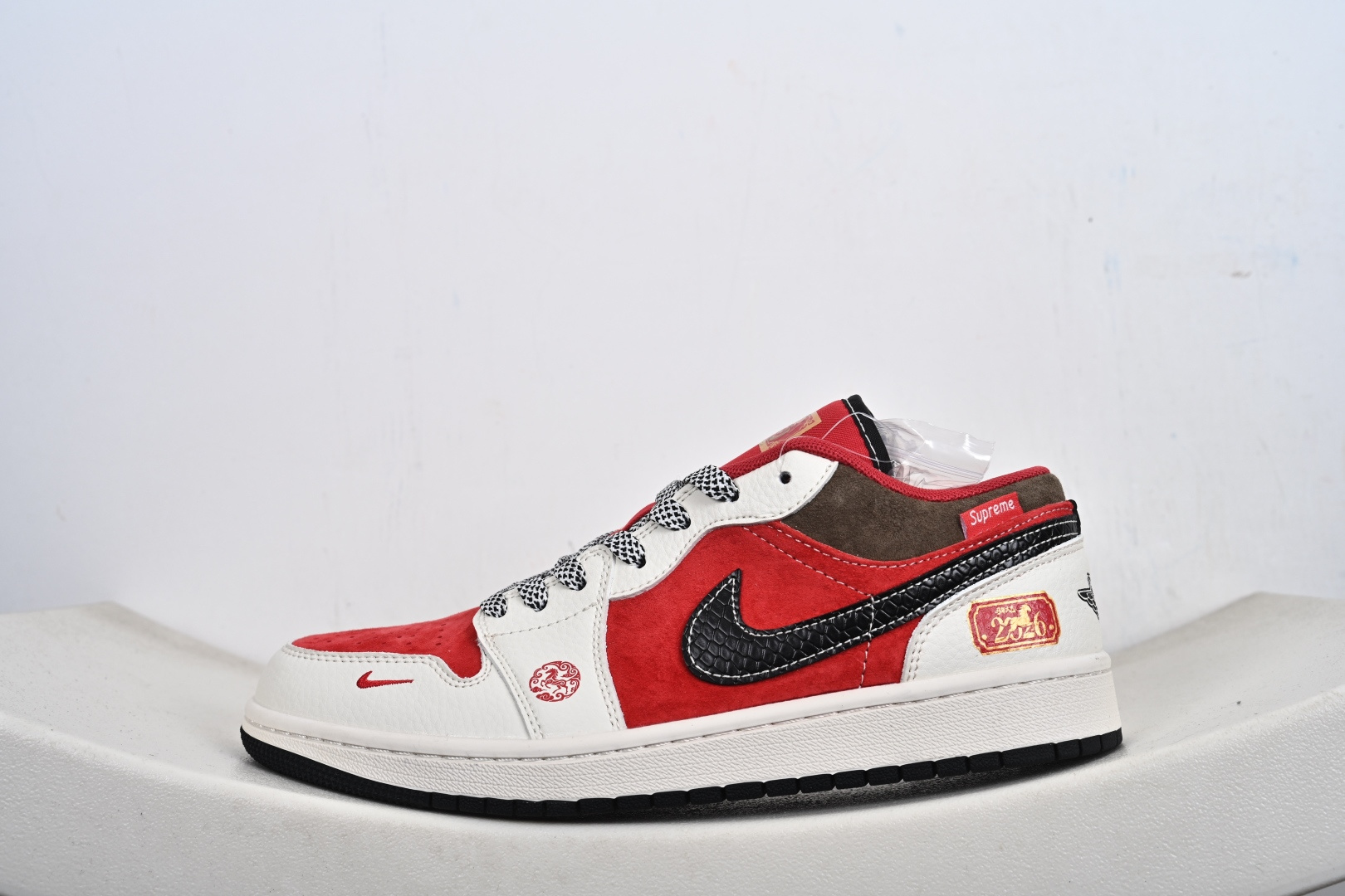 Nike SB Dunk Low Supreme联名 马年限定 周年高端定制 低帮休闲板鞋 FC7688-203