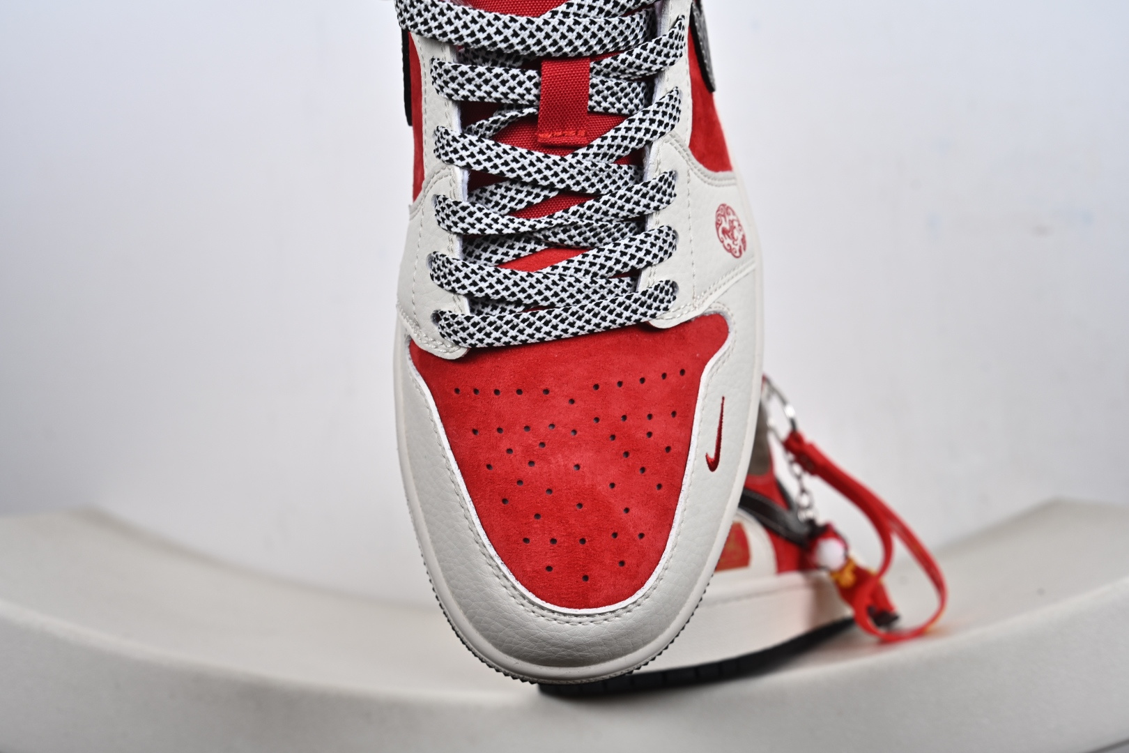 Nike SB Dunk Low Supreme联名 马年限定 周年高端定制 低帮休闲板鞋 FC7688-203