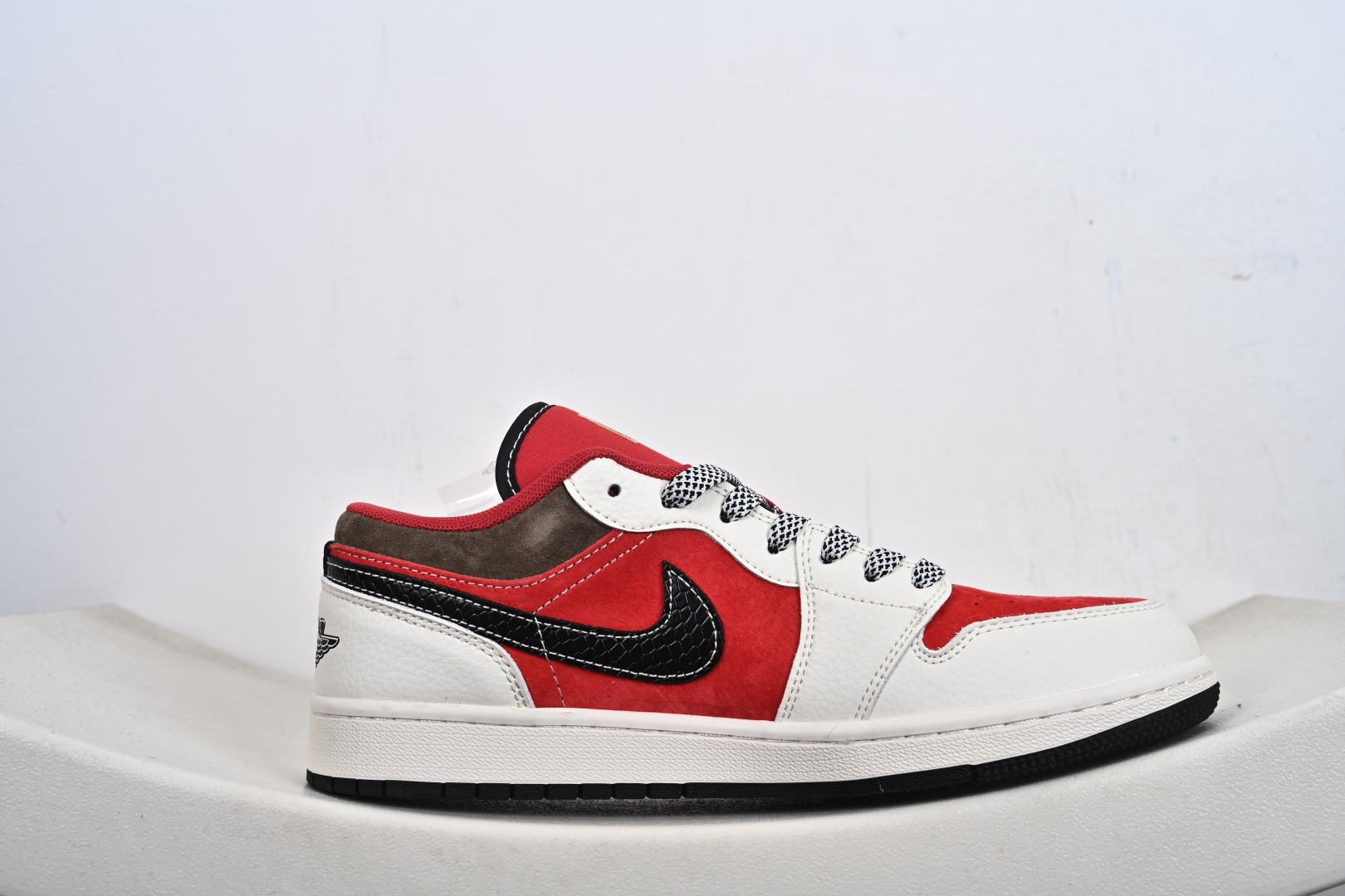 Nike SB Dunk Low Supreme联名 马年限定 周年高端定制 低帮休闲板鞋 FC7688-203