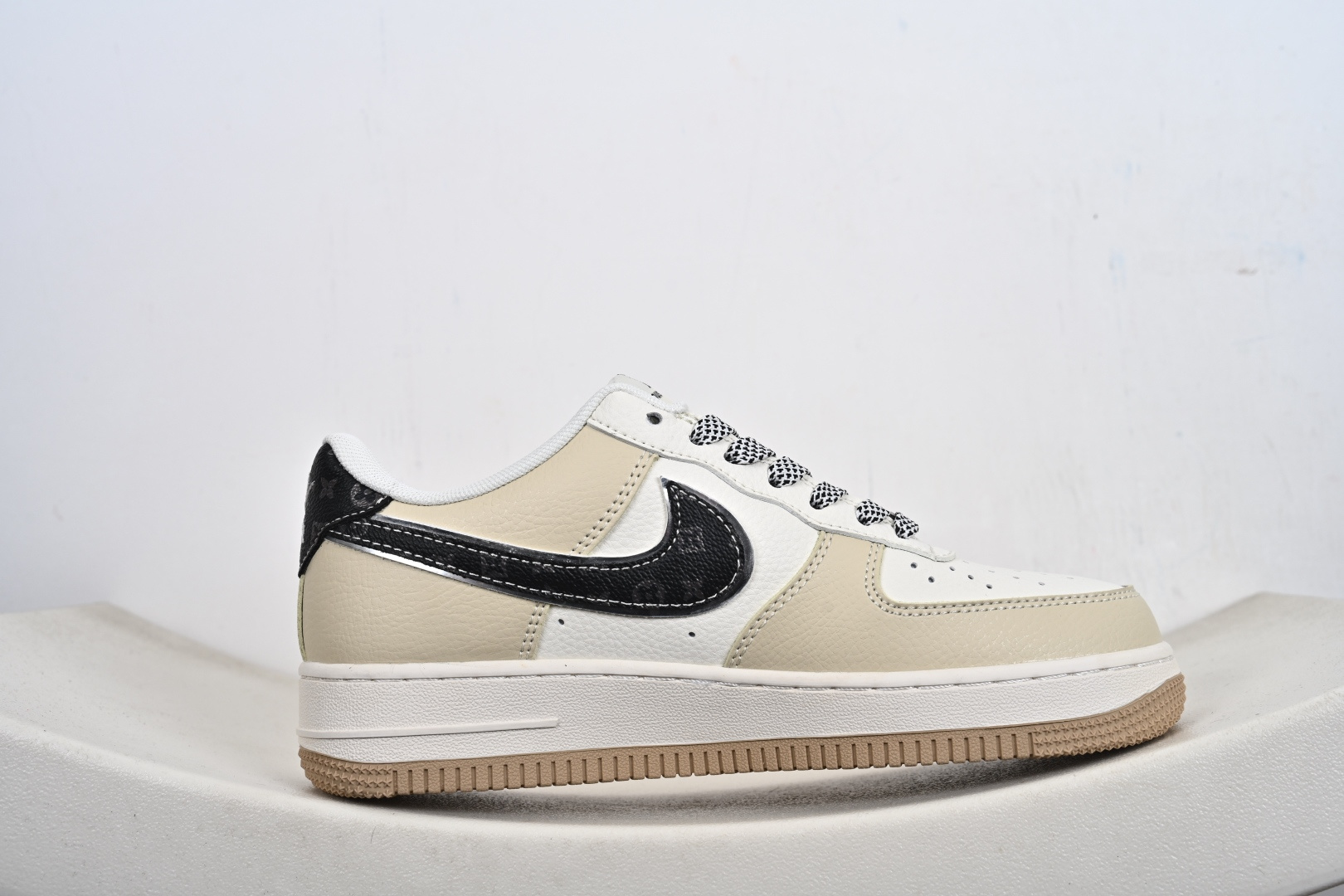 NIke Air Force 1 '07 Low “LV联名-骏马奔腾”空军一号 低帮 运动鞋 休闲鞋 ZH2598-308-Top High Quatity Cheap Sneakers Fashion Clothing Clothes Bags handbags Shoes of all Brand wholesale With The best Quality And Beautiful Price from China Factory Chinese suppliers wholesaler seller NIke Air Force 1 '07 Low “LV联名-骏马奔腾”空军一号 低帮 运动鞋 休闲鞋 ZH2598-308