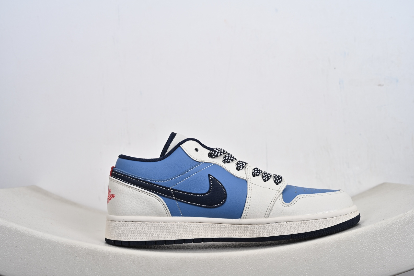 2026年新款限量发售 Nike Jordan Air Jordan 1“ 马年限定——龙马精神” 高端定制 低帮 复古 减震 防滑 耐磨 篮球鞋 XX2610-010-Top High Quatity Cheap Sneakers Fashion Clothing Clothes Bags handbags Shoes of all Brand wholesale With The best Quality And Beautiful Price from China Factory Chinese suppliers wholesaler seller 2026年新款限量发售 Nike Jordan Air Jordan 1“ 马年限定——龙马精神” 高端定制 低帮 复古 减震 防滑 耐磨 篮球鞋 XX2610-010