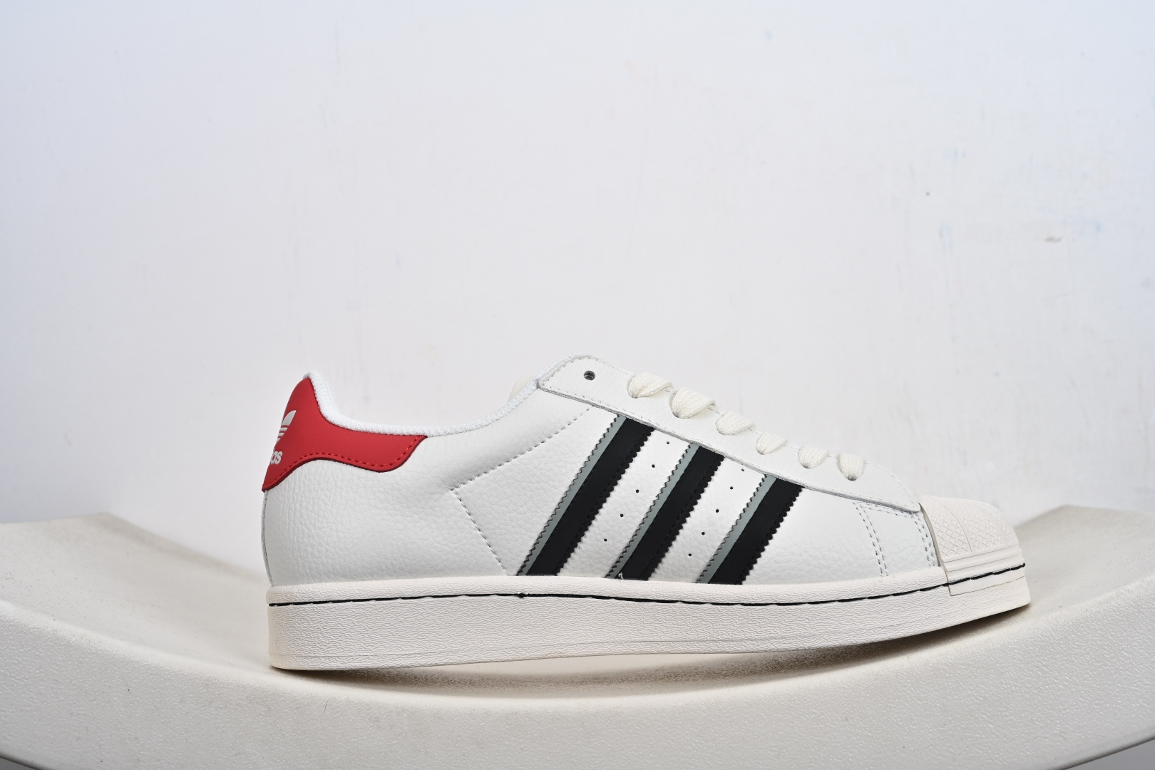 2026年新款限量发售Ad Superstar 定制配色 三叶草低帮休闲百搭贝壳头板鞋 “Supreme联名-马年限定” JX8905-Top High Quatity Cheap Sneakers Fashion Clothing Clothes Bags handbags Shoes of all Brand wholesale With The best Quality And Beautiful Price from China Factory Chinese suppliers wholesaler seller 2026年新款限量发售Ad Superstar 定制配色 三叶草低帮休闲百搭贝壳头板鞋 “Supreme联名-马年限定” JX8905