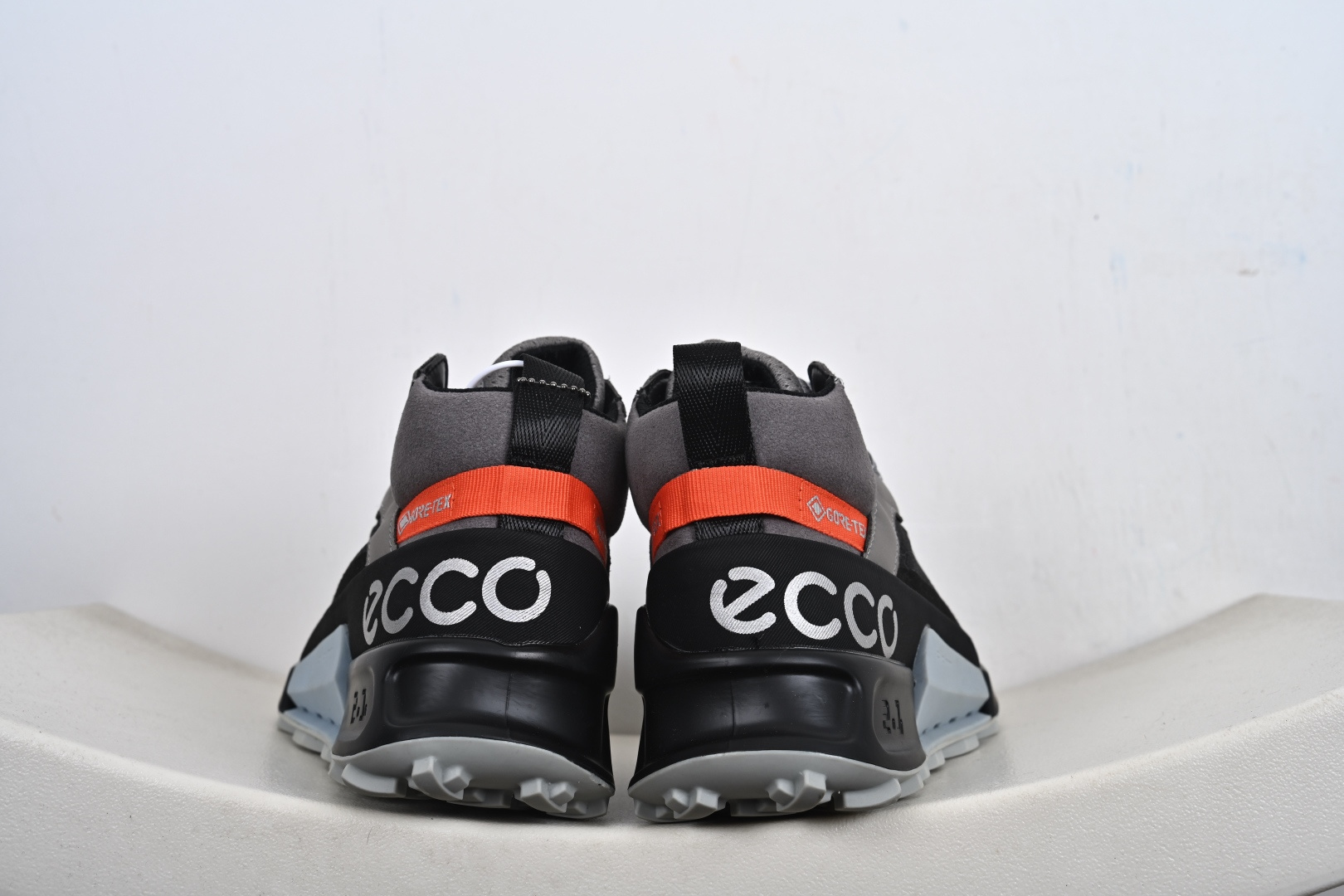 ECCO 爱步 BIOM缓震防水 徒步越野运动鞋 健步2.1山地鞋 户外运动鞋 823804-505-Top High Quatity Cheap Sneakers Fashion Clothing Clothes Bags handbags Shoes of all Brand wholesale With The best Quality And Beautiful Price from China Factory Chinese suppliers wholesaler seller ECCO 爱步 BIOM缓震防水 徒步越野运动鞋 健步2.1山地鞋 户外运动鞋 823804-505